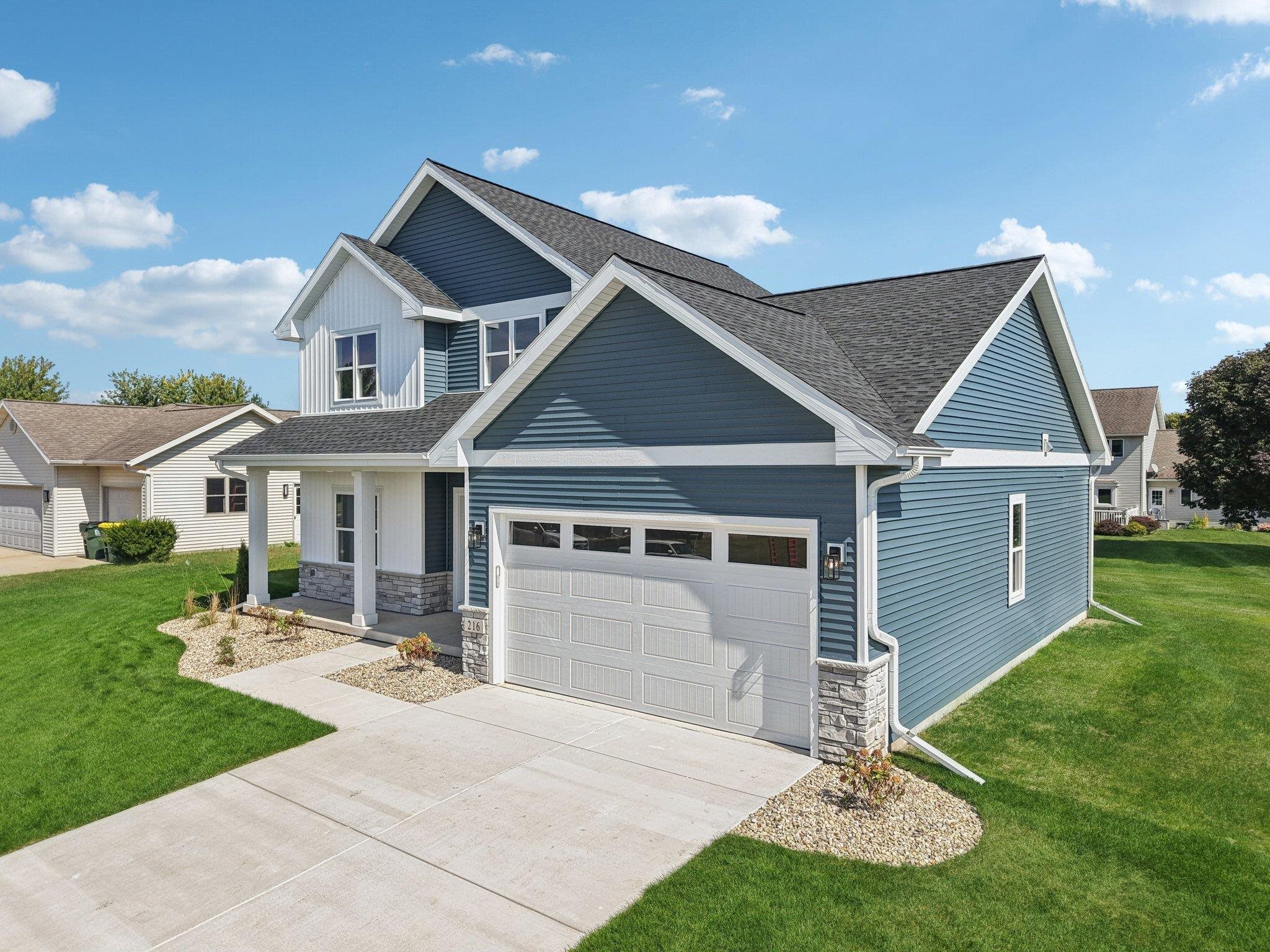 216 Cardinal Lane