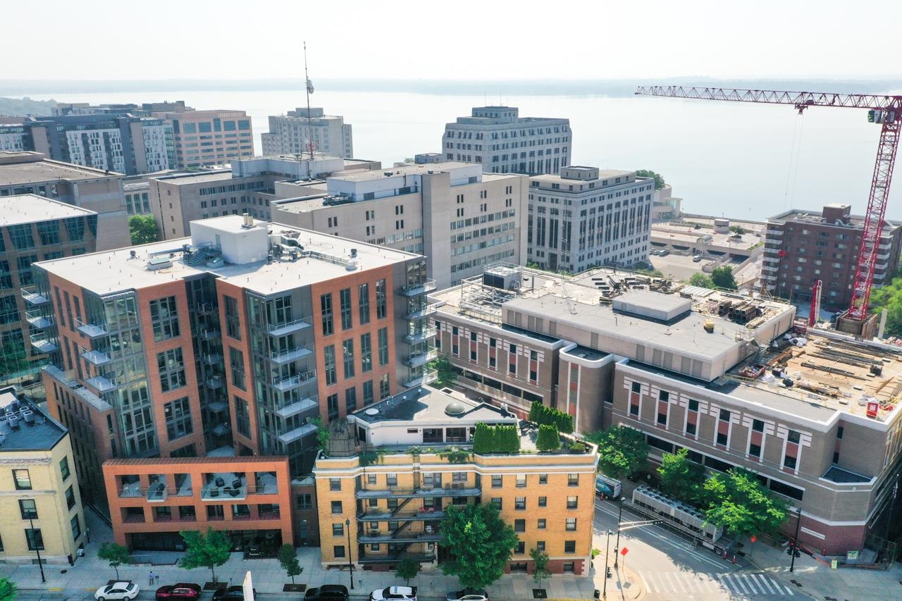 121 S Hamilton Street 202