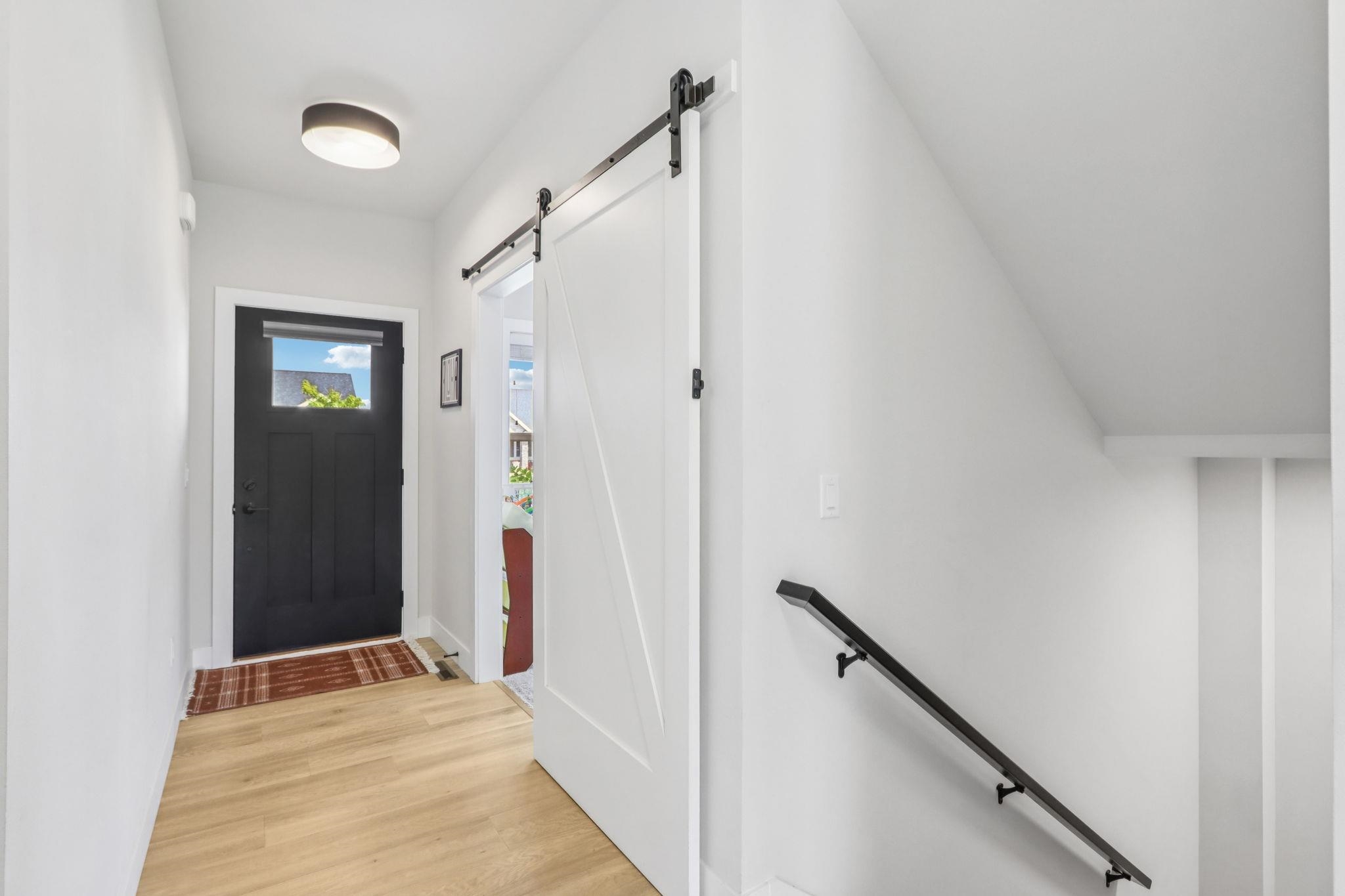 807 Lynn Street