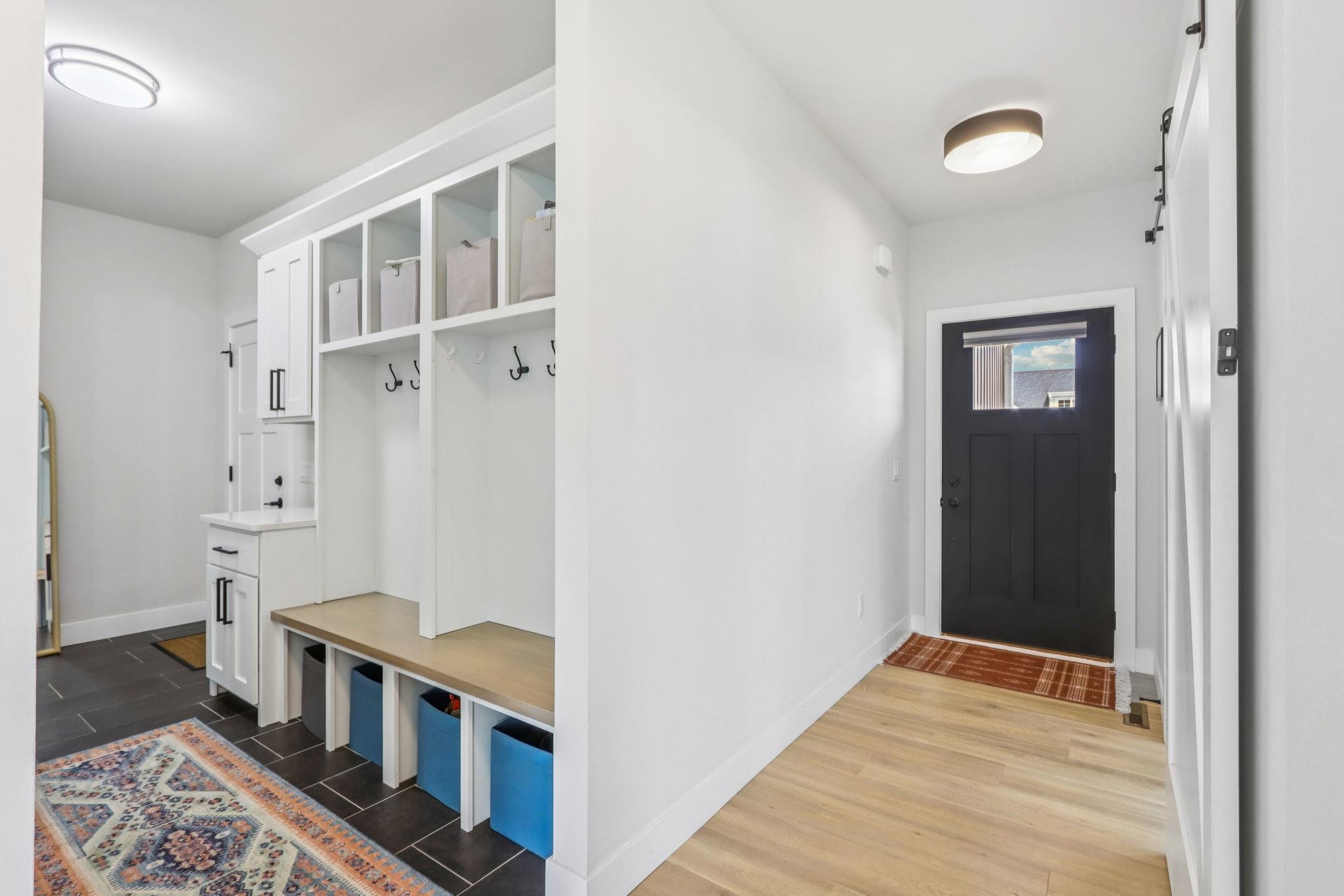 807 Lynn Street