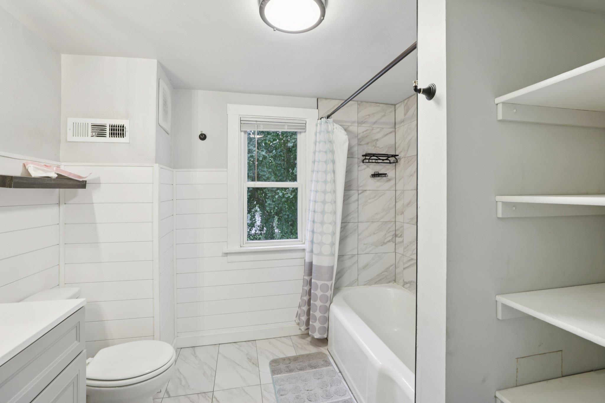 117 E Milwaukee Street