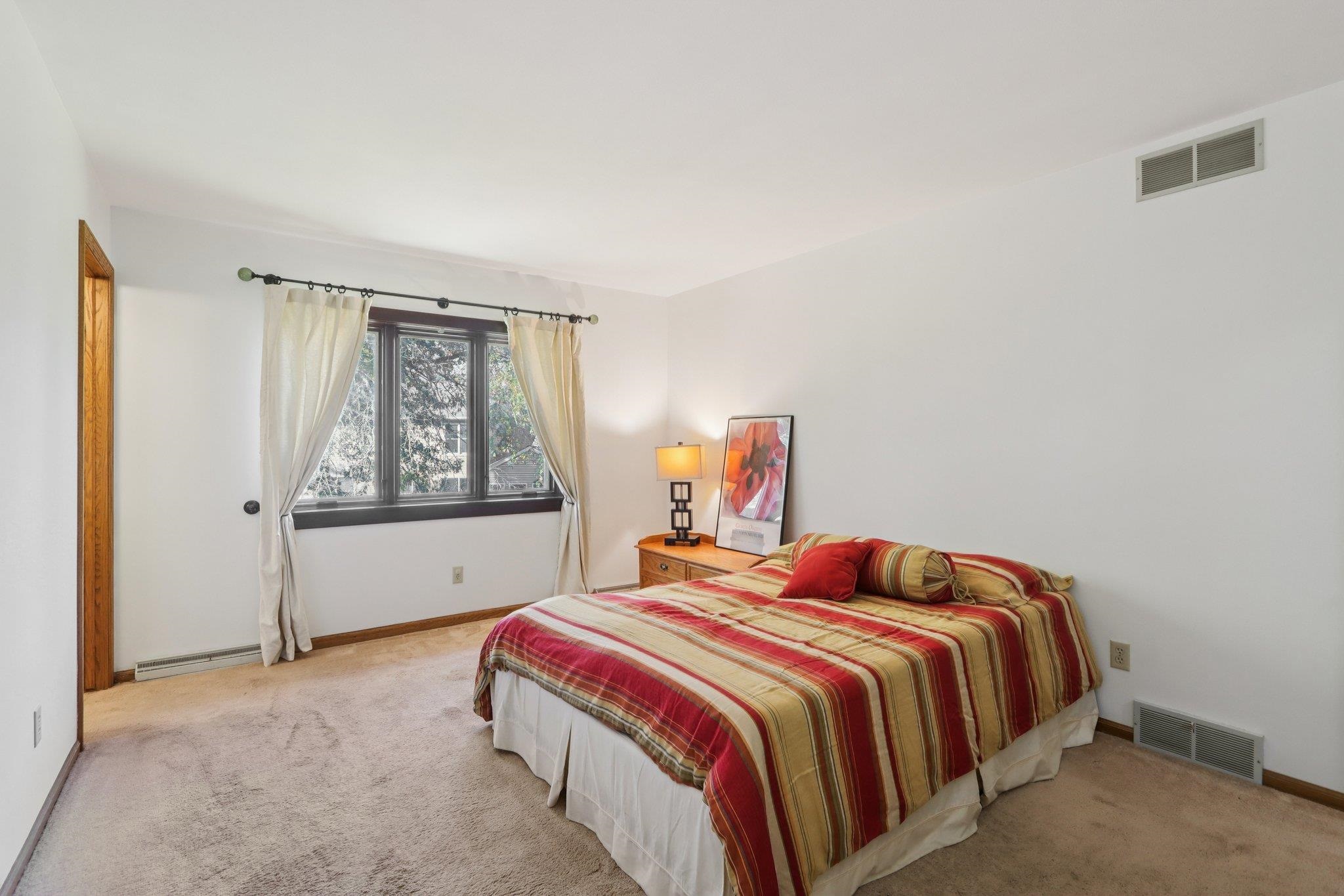 10 Windhaven Circle