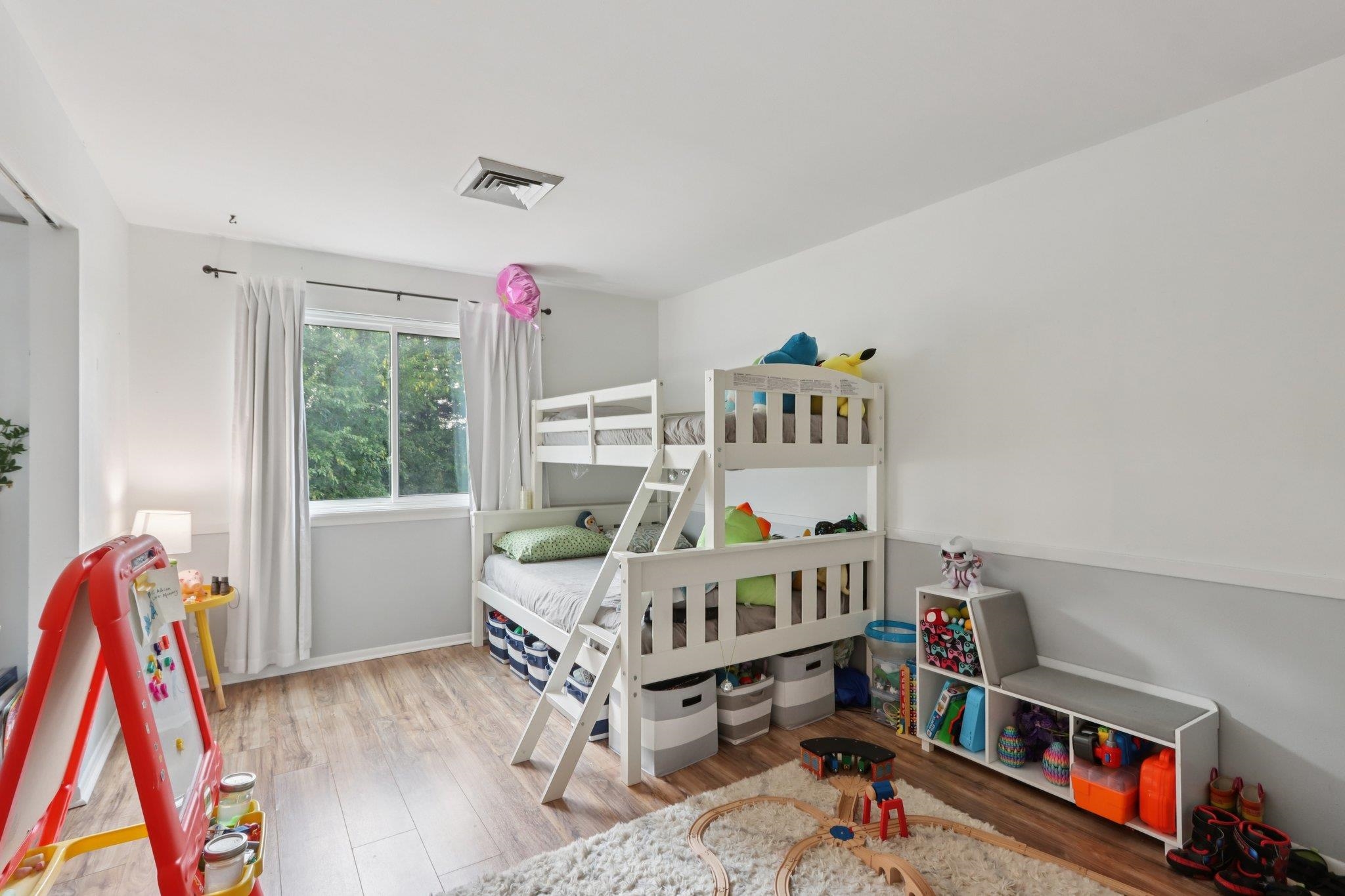 5506 Century Avenue 1