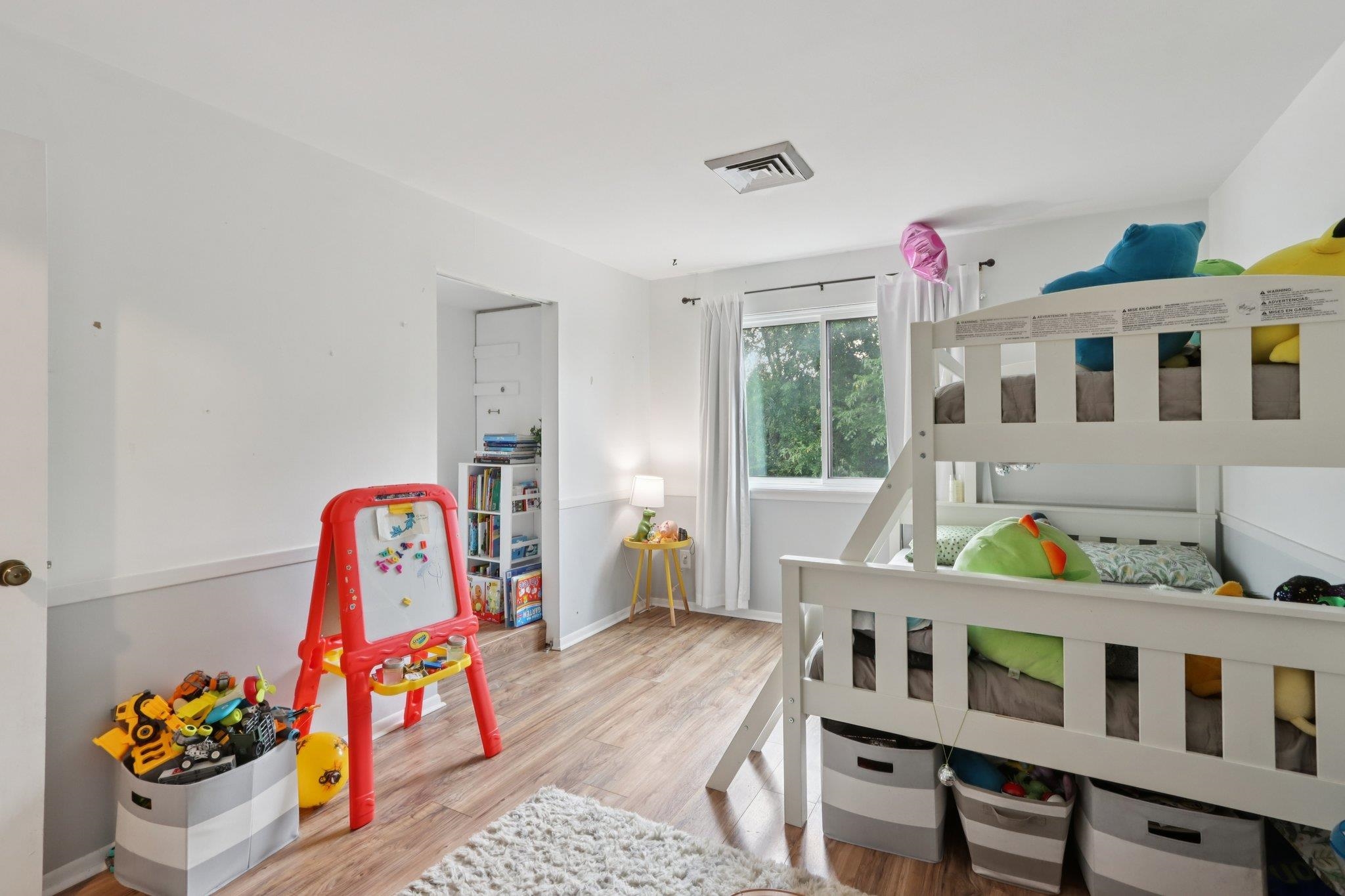 5506 Century Avenue 1