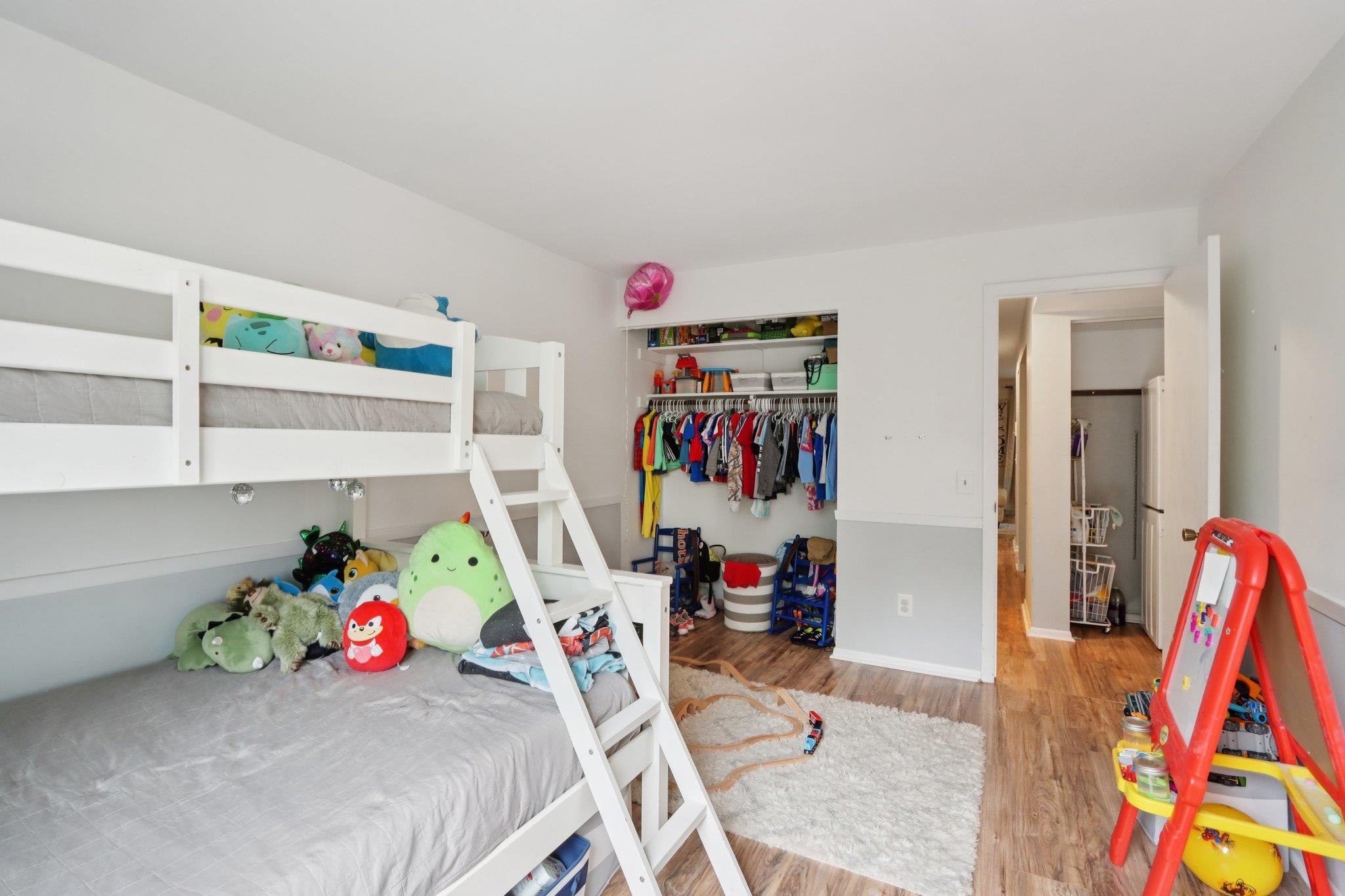 5506 Century Avenue 1