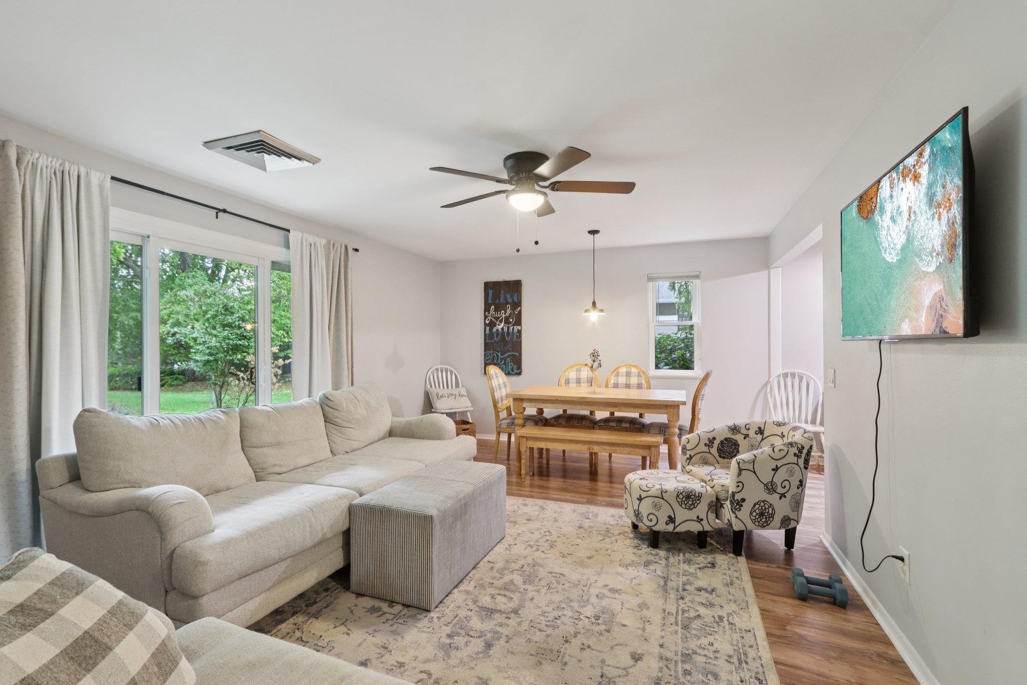 5506 Century Avenue 1