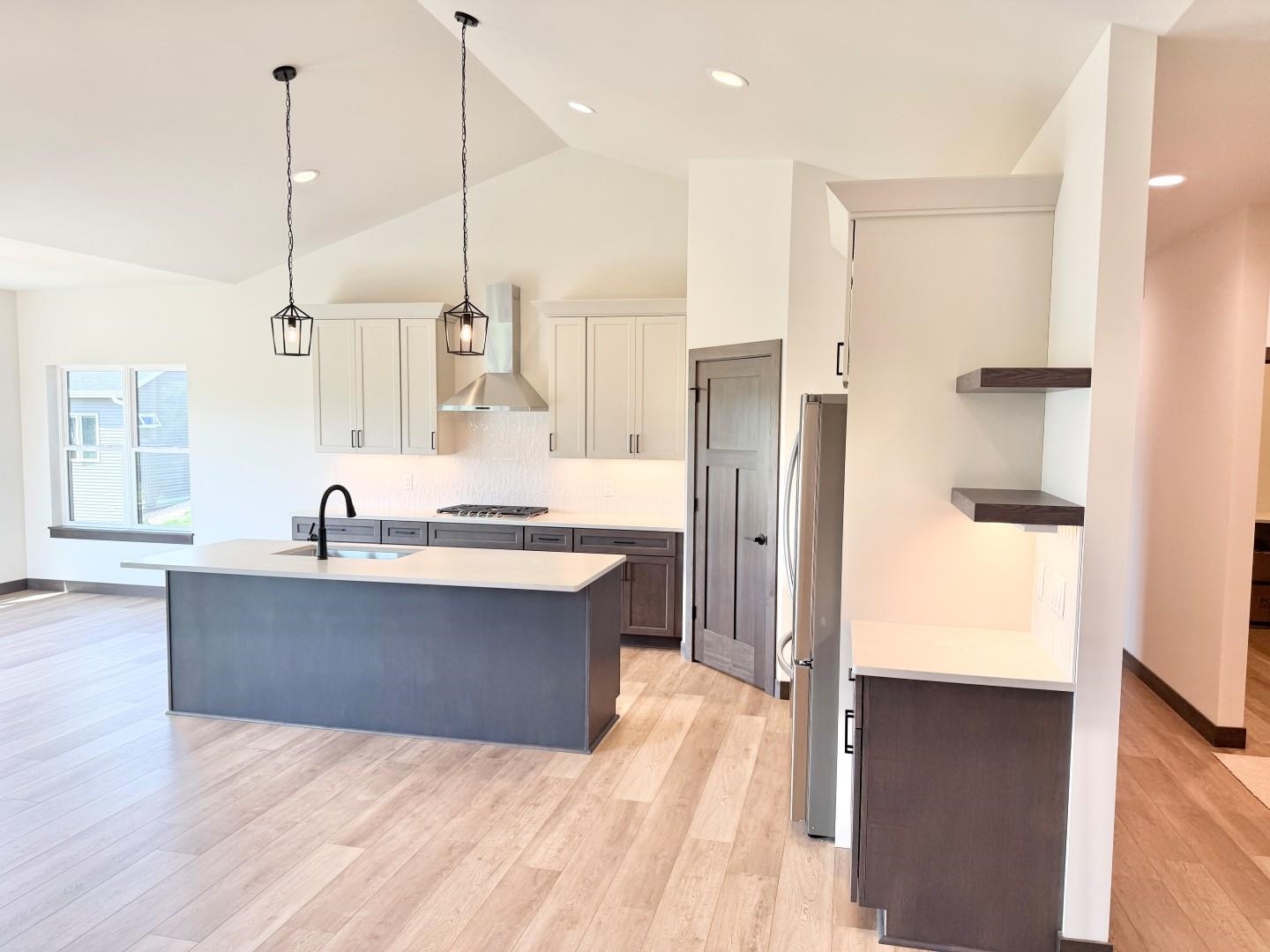 477 Foxfield Court