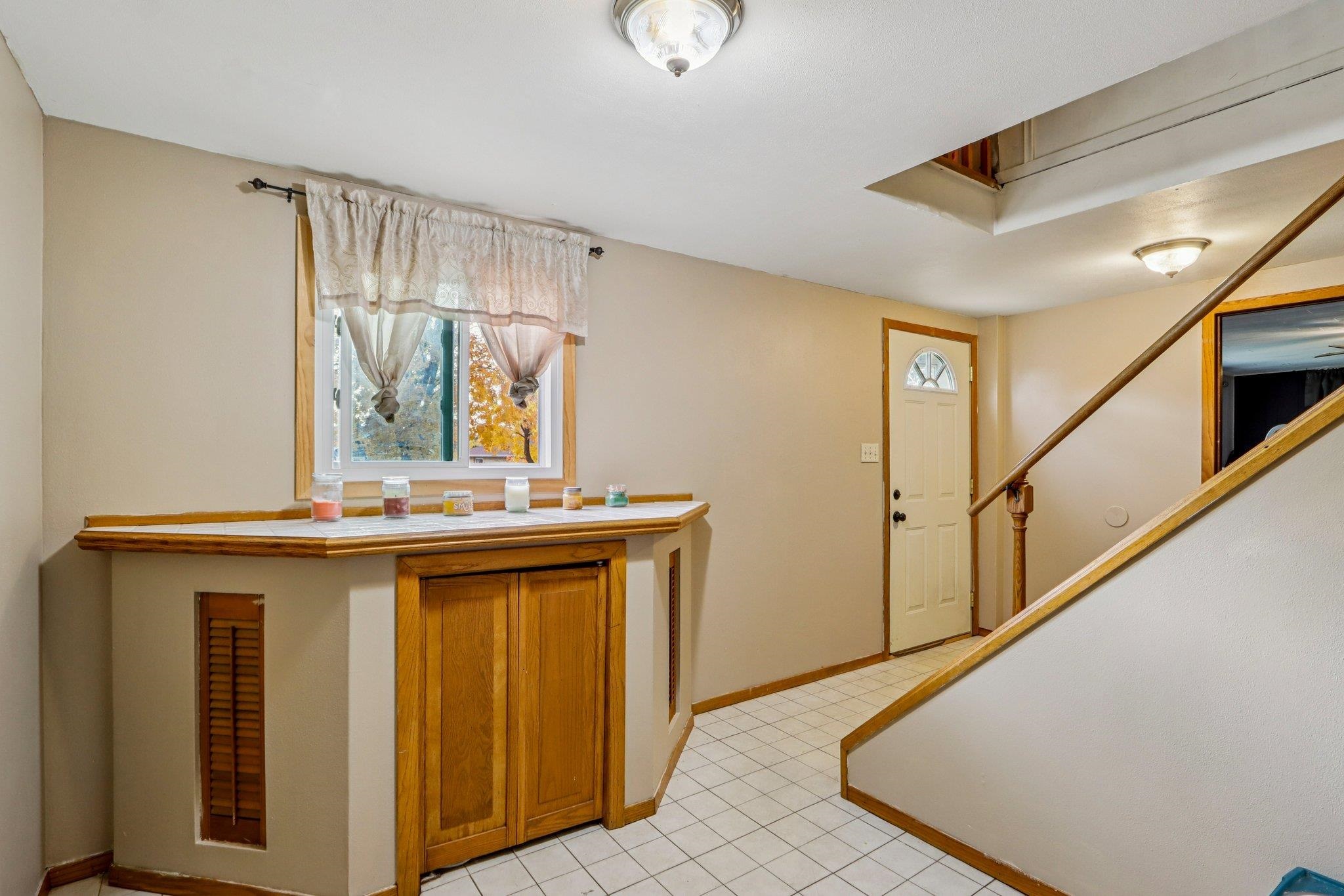 1526 Manor Drive