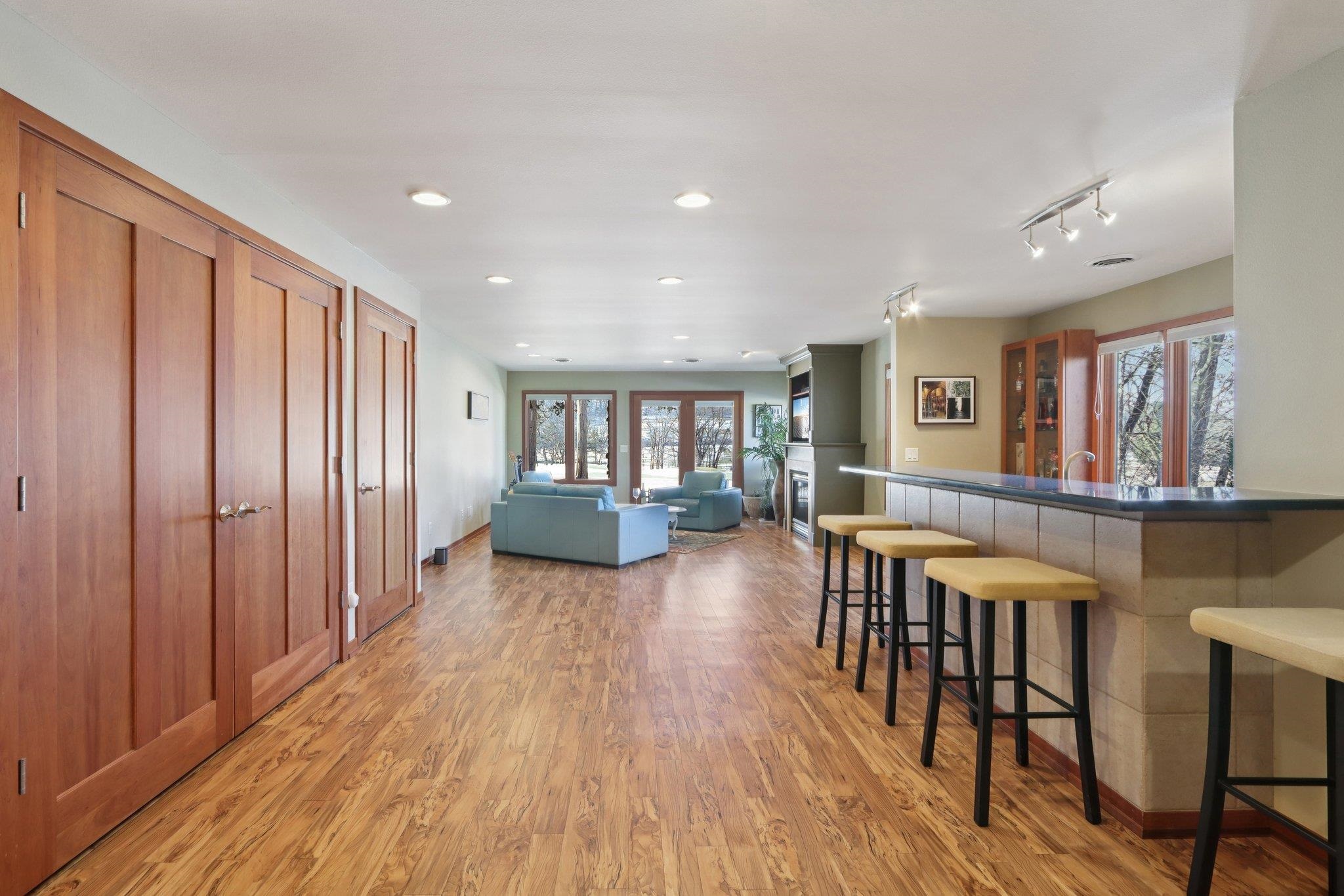 106 Aspen Glen Drive