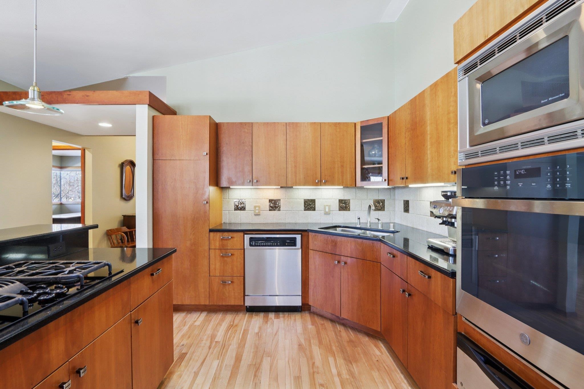 106 Aspen Glen Drive