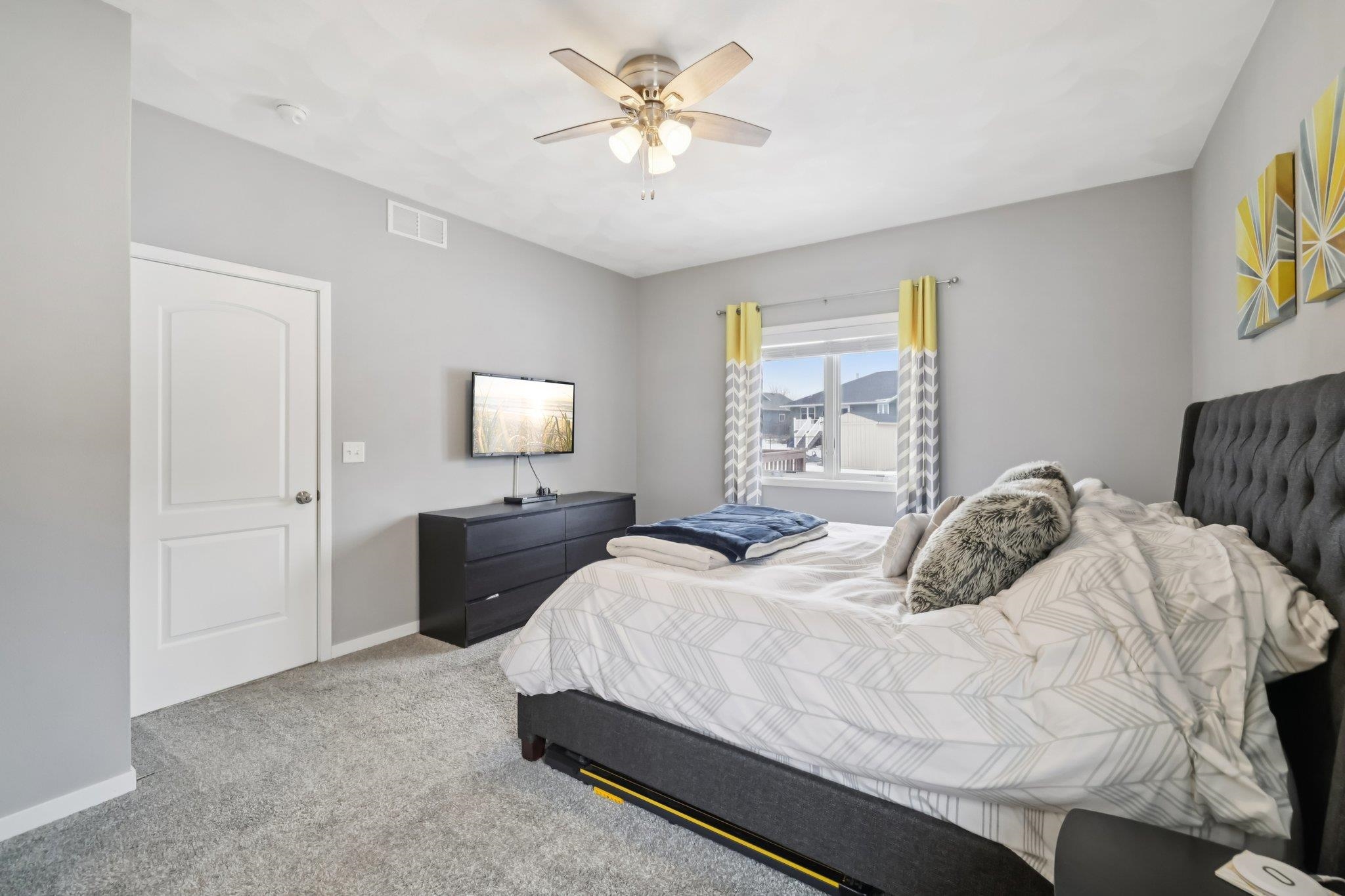 6 N Windmill Ridge Road