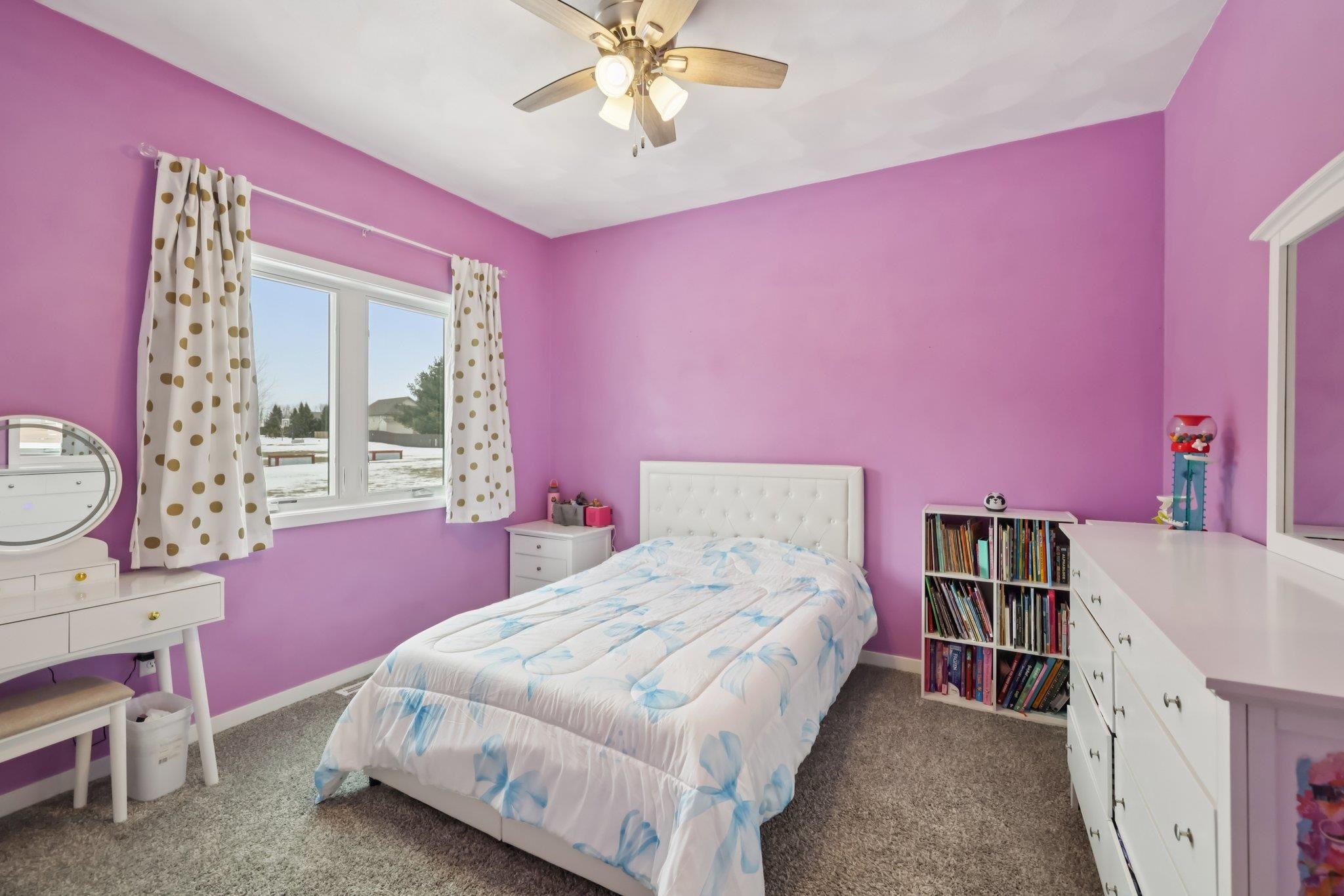 6 N Windmill Ridge Road