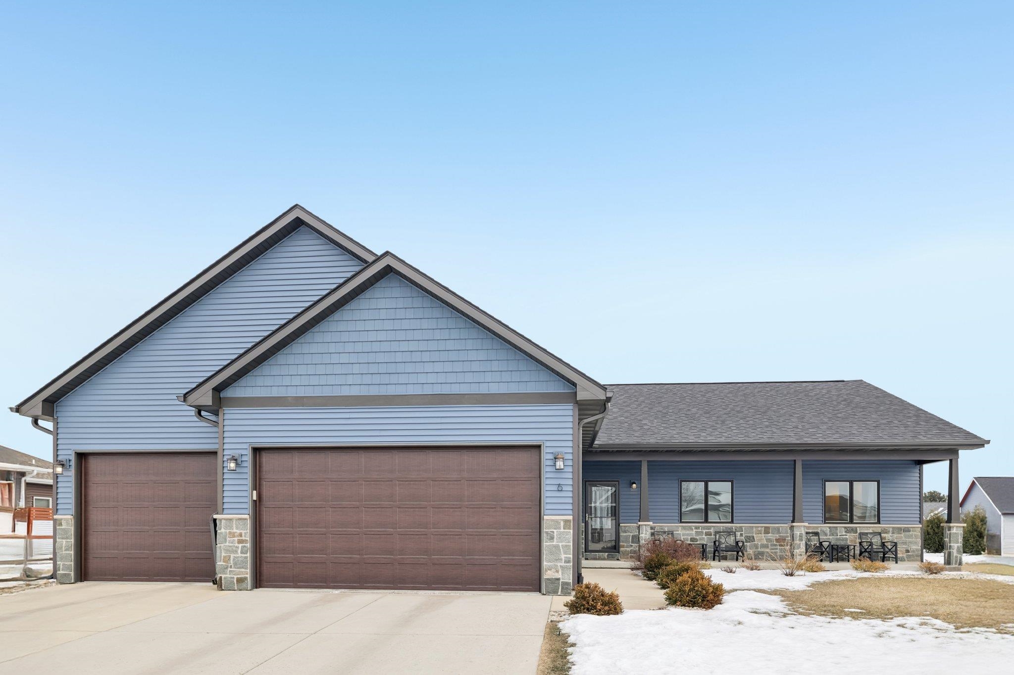 6 N Windmill Ridge Road
