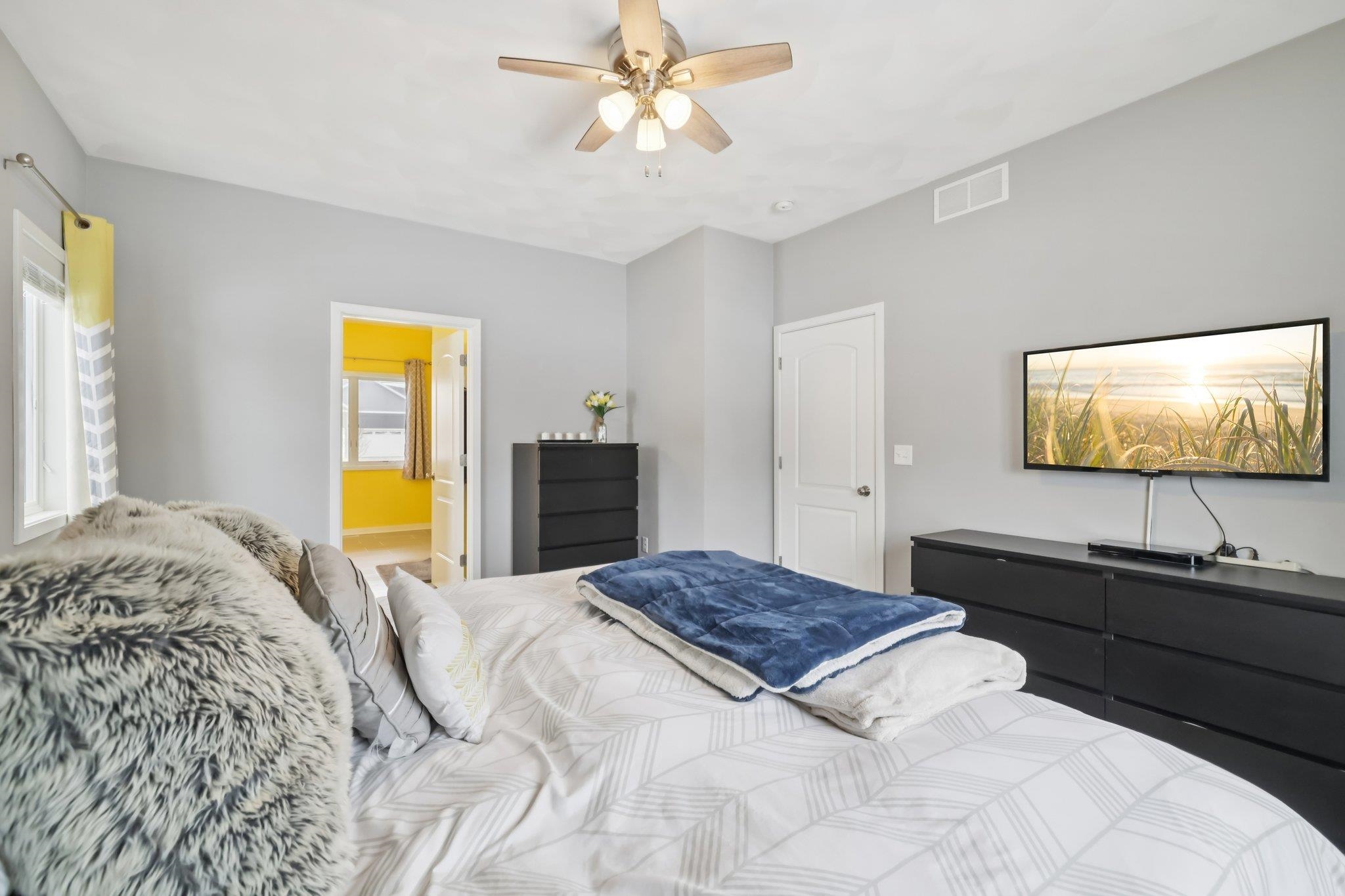 6 N Windmill Ridge Road