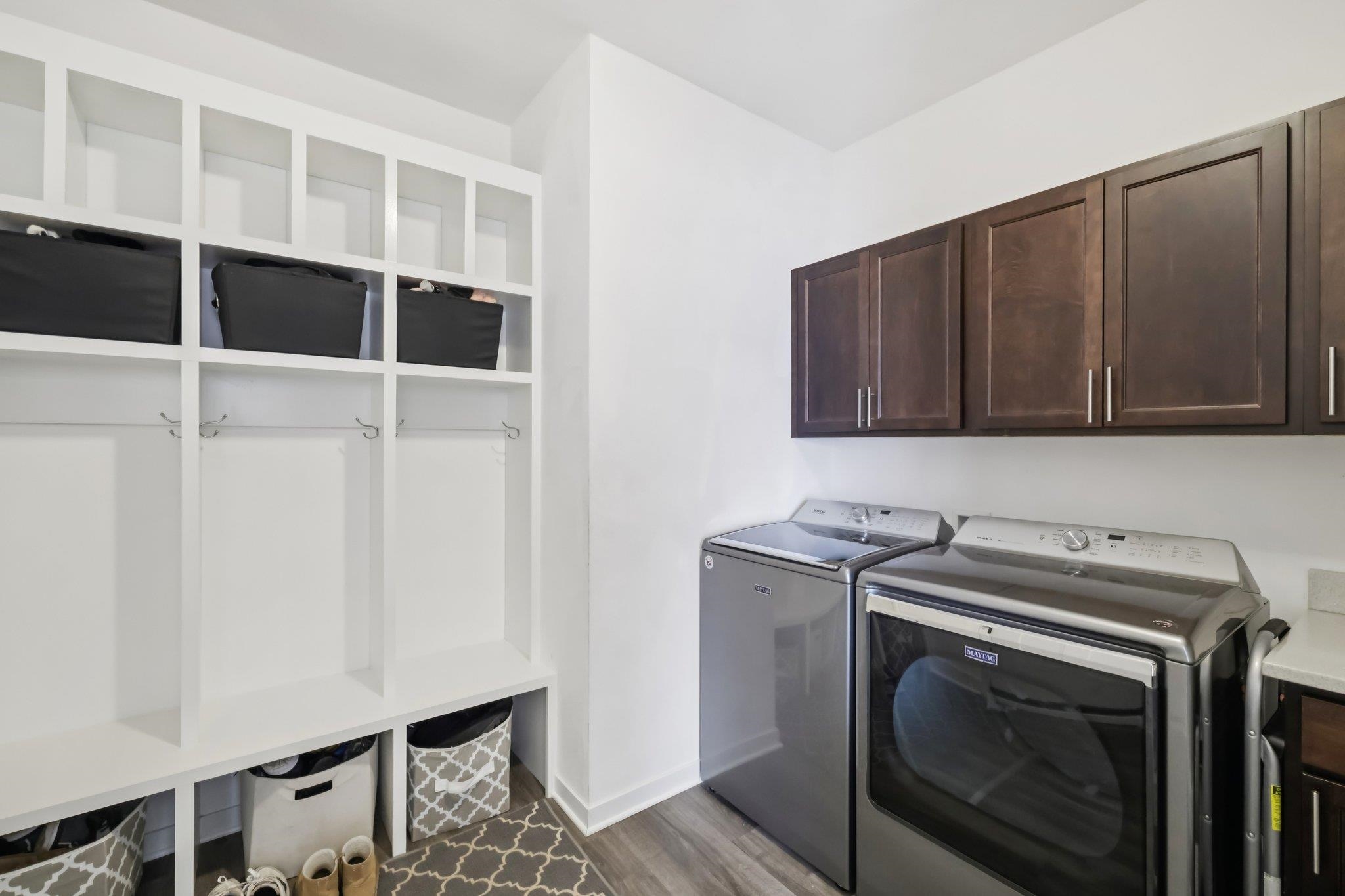 6 N Windmill Ridge Road