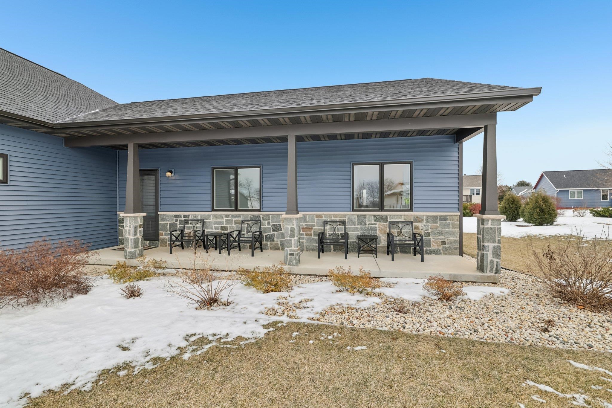 6 N Windmill Ridge Road