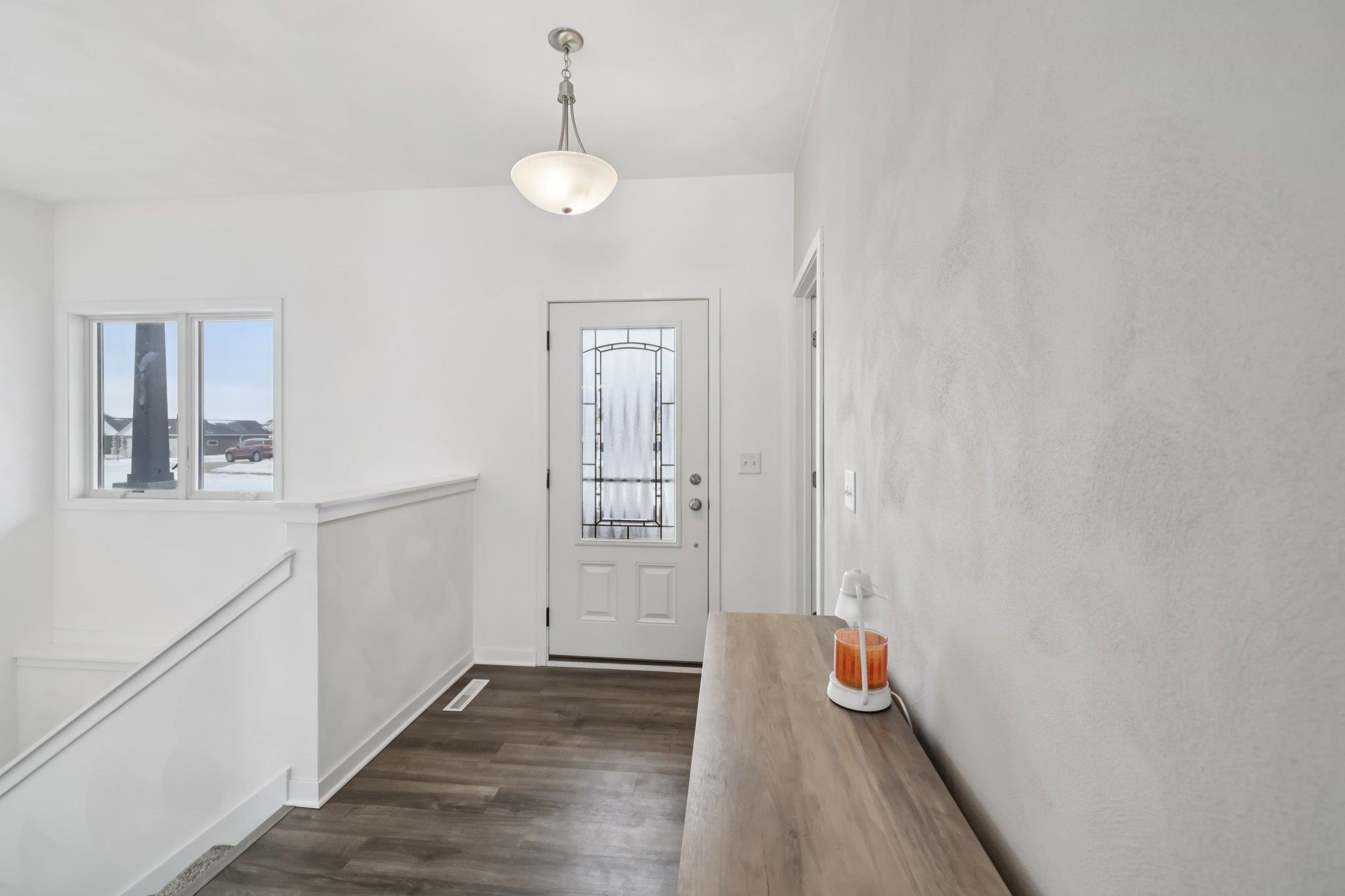 6 N Windmill Ridge Road