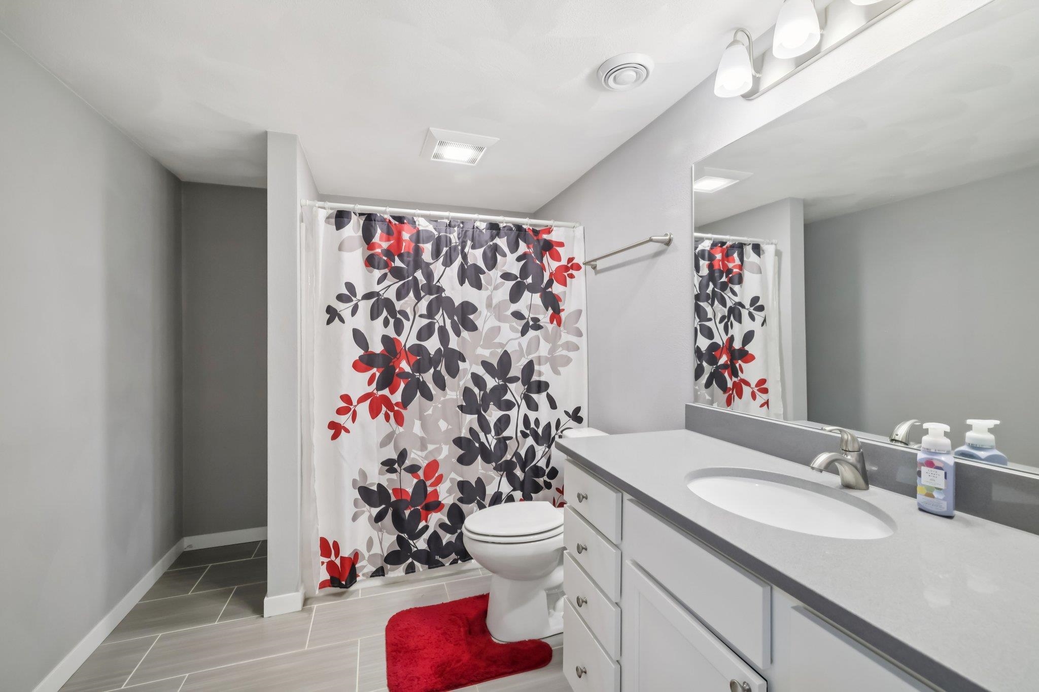 6 N Windmill Ridge Road