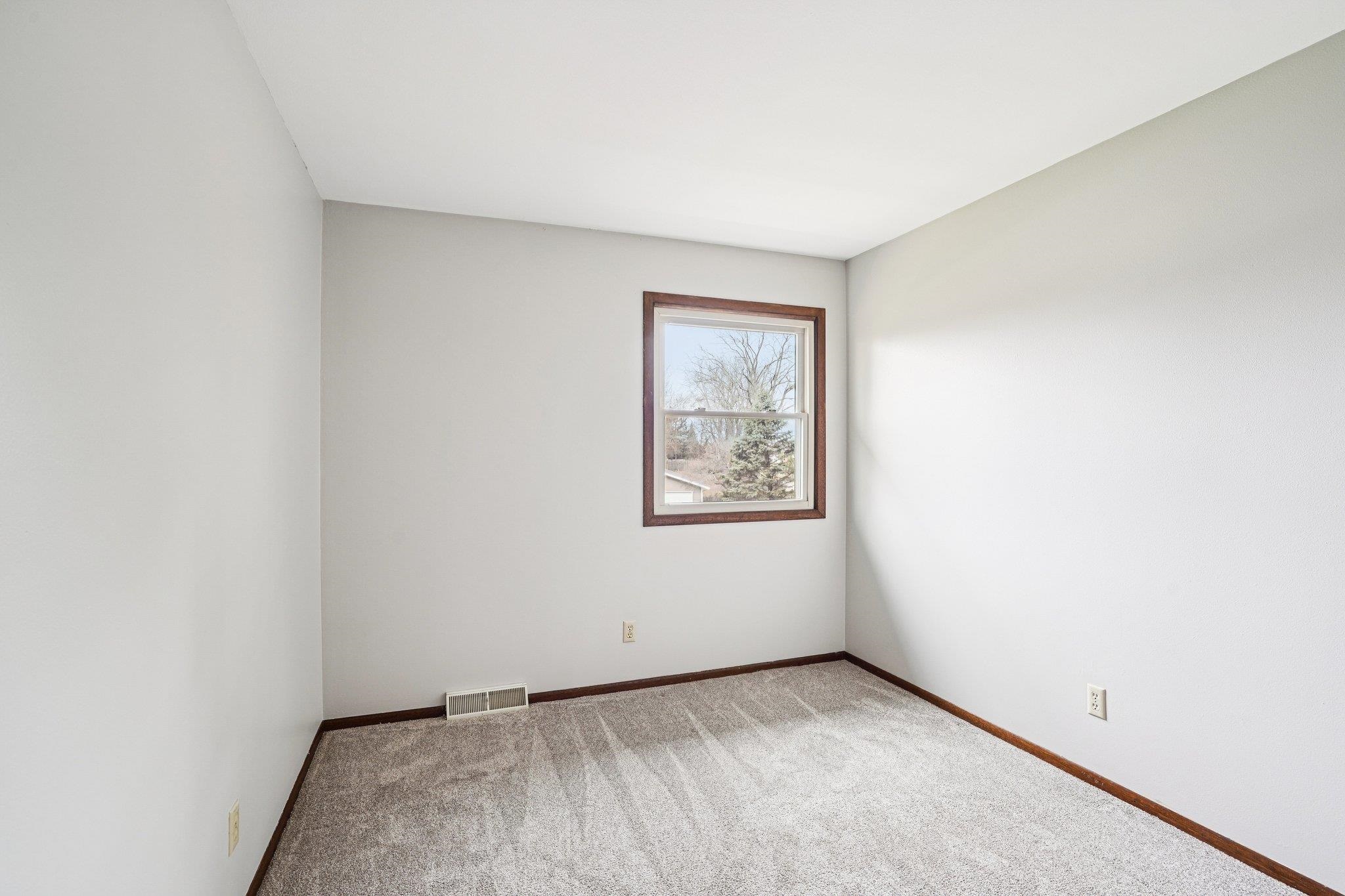 1764 Oakview Drive