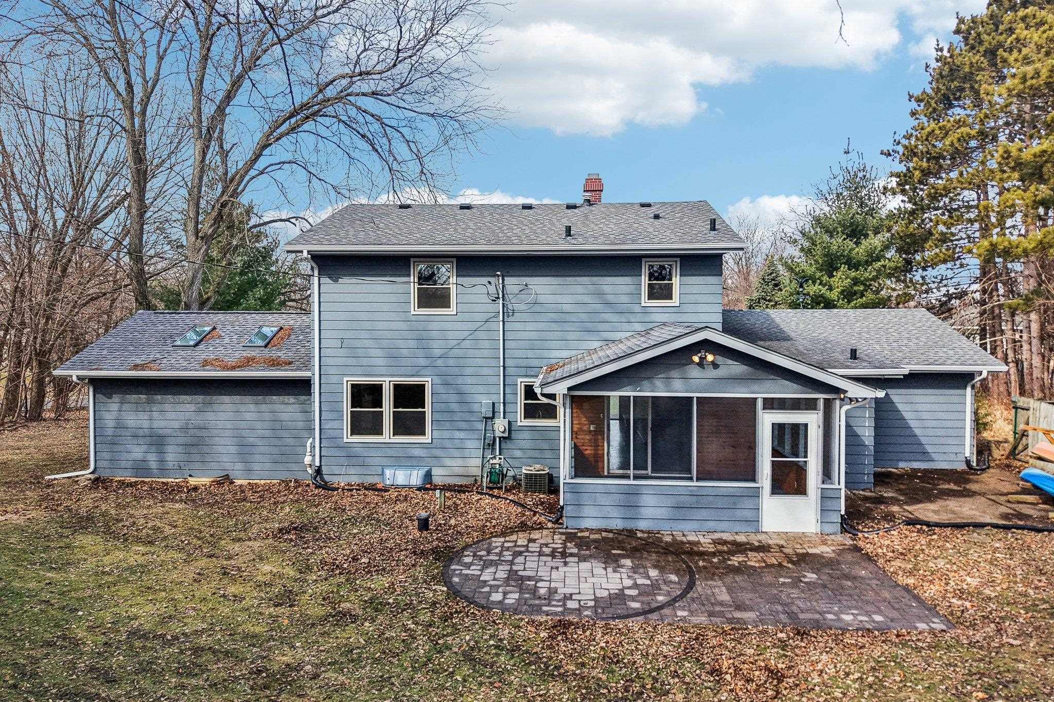 1764 Oakview Drive