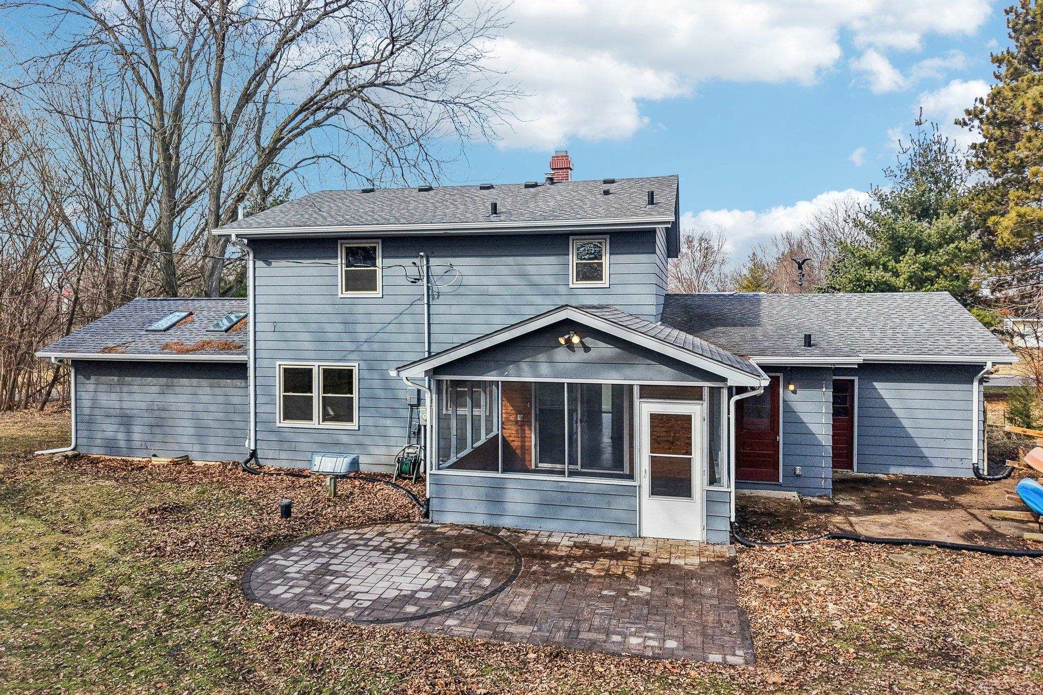 1764 Oakview Drive