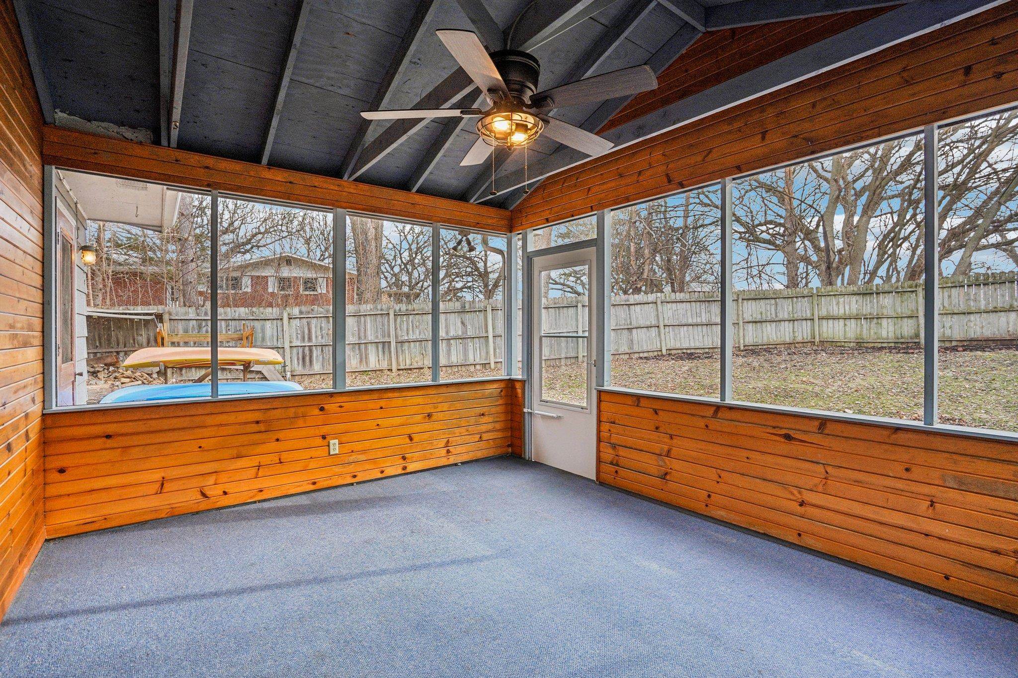 1764 Oakview Drive