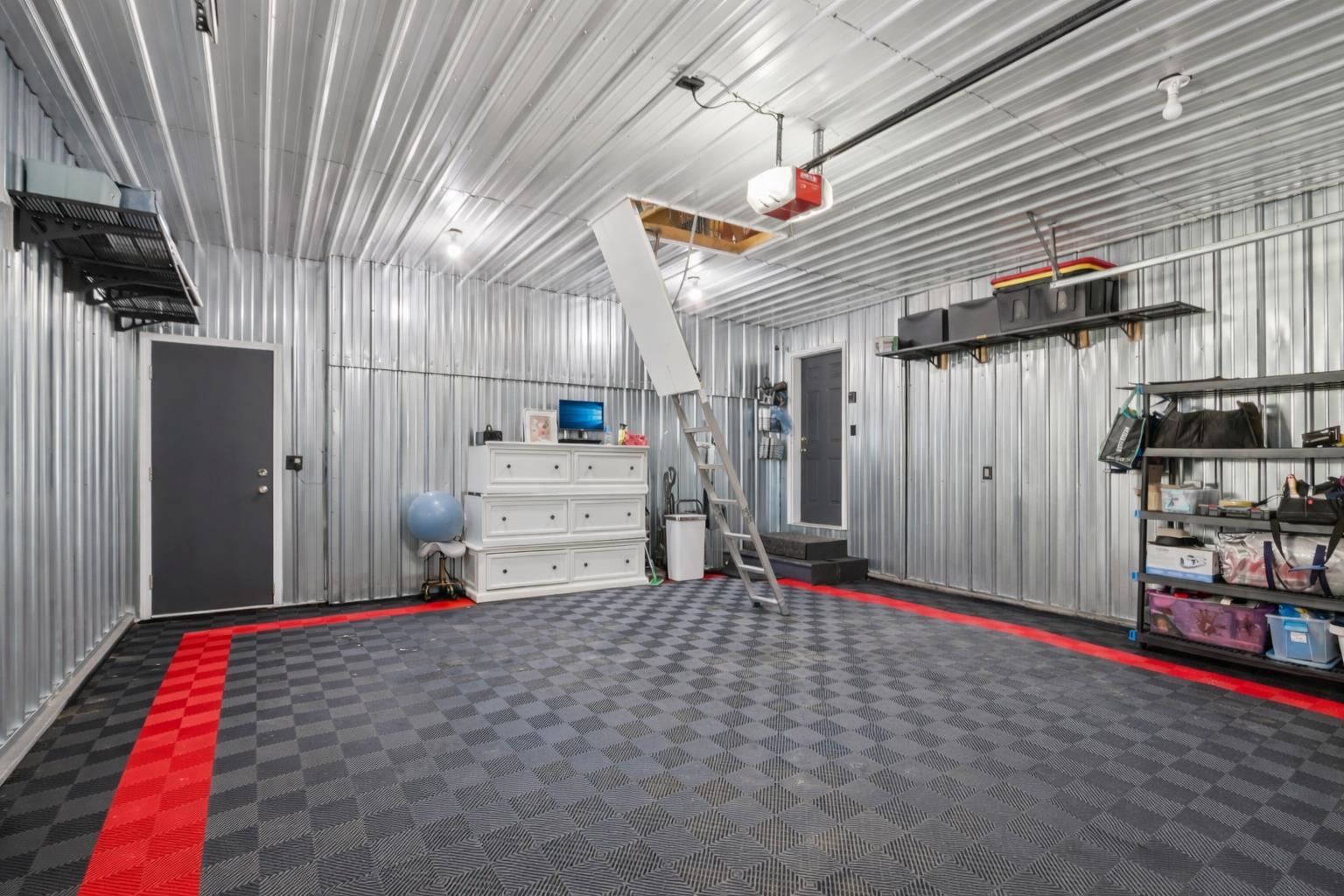 810 N Parkview Street