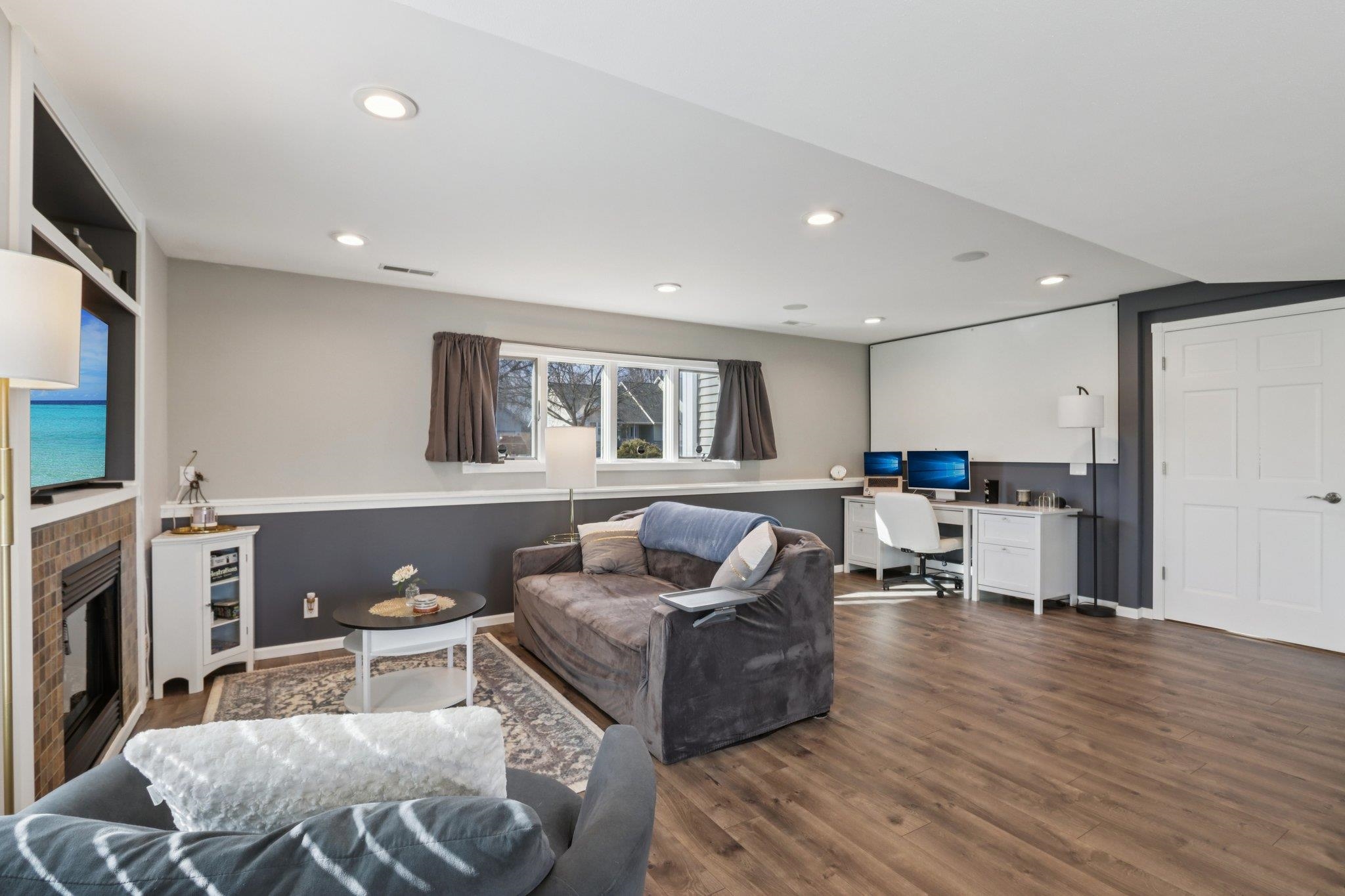 810 N Parkview Street