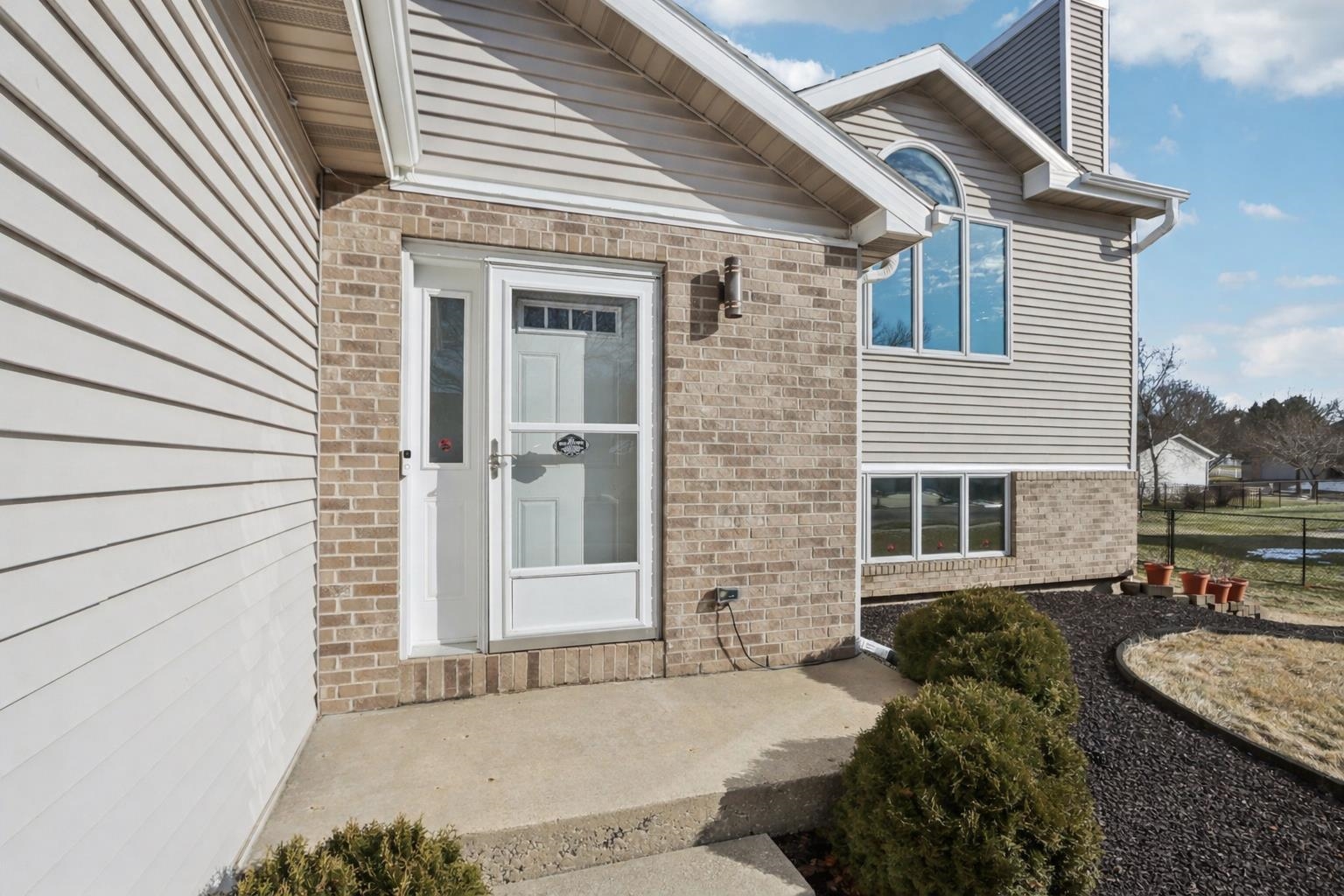 810 N Parkview Street