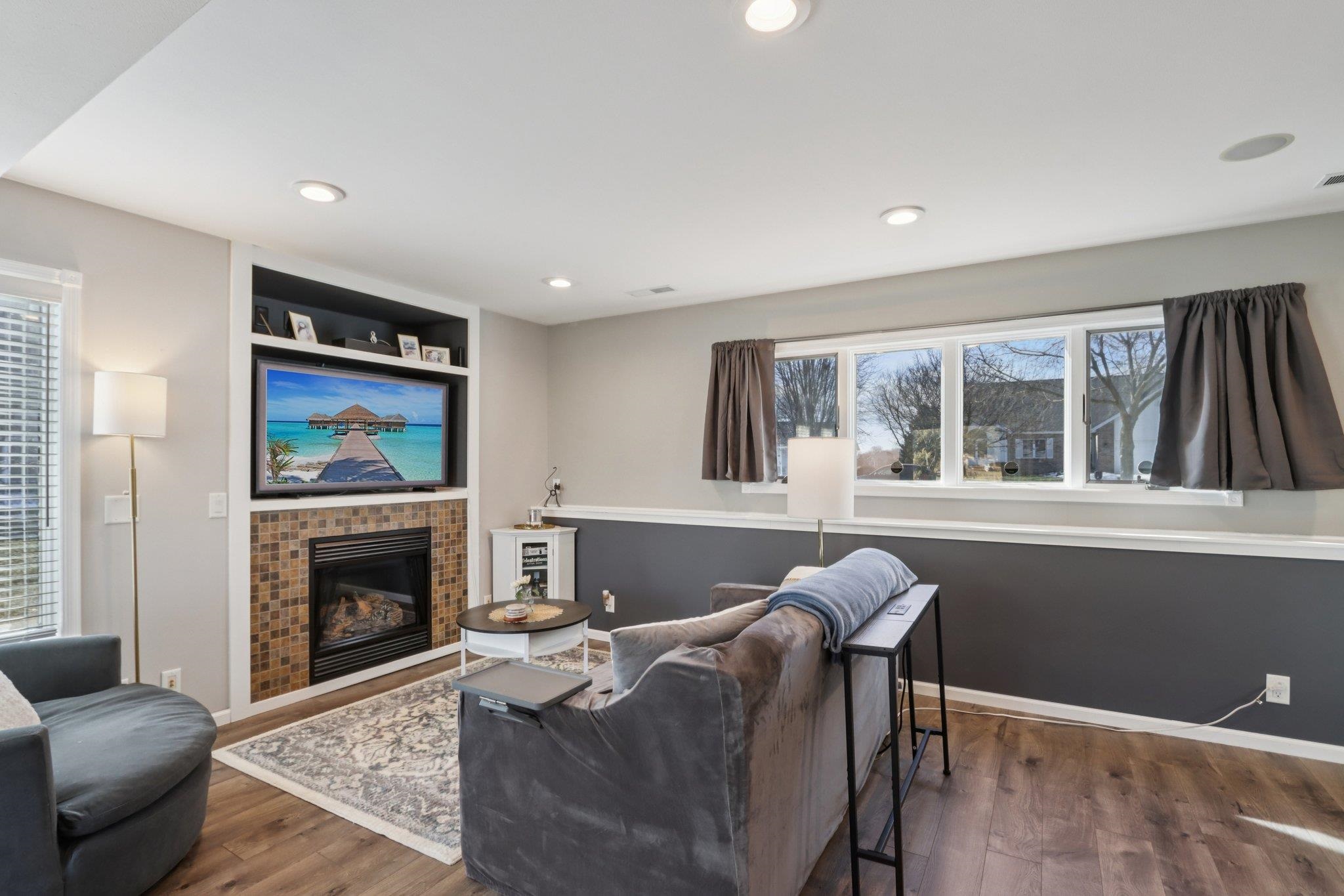 810 N Parkview Street