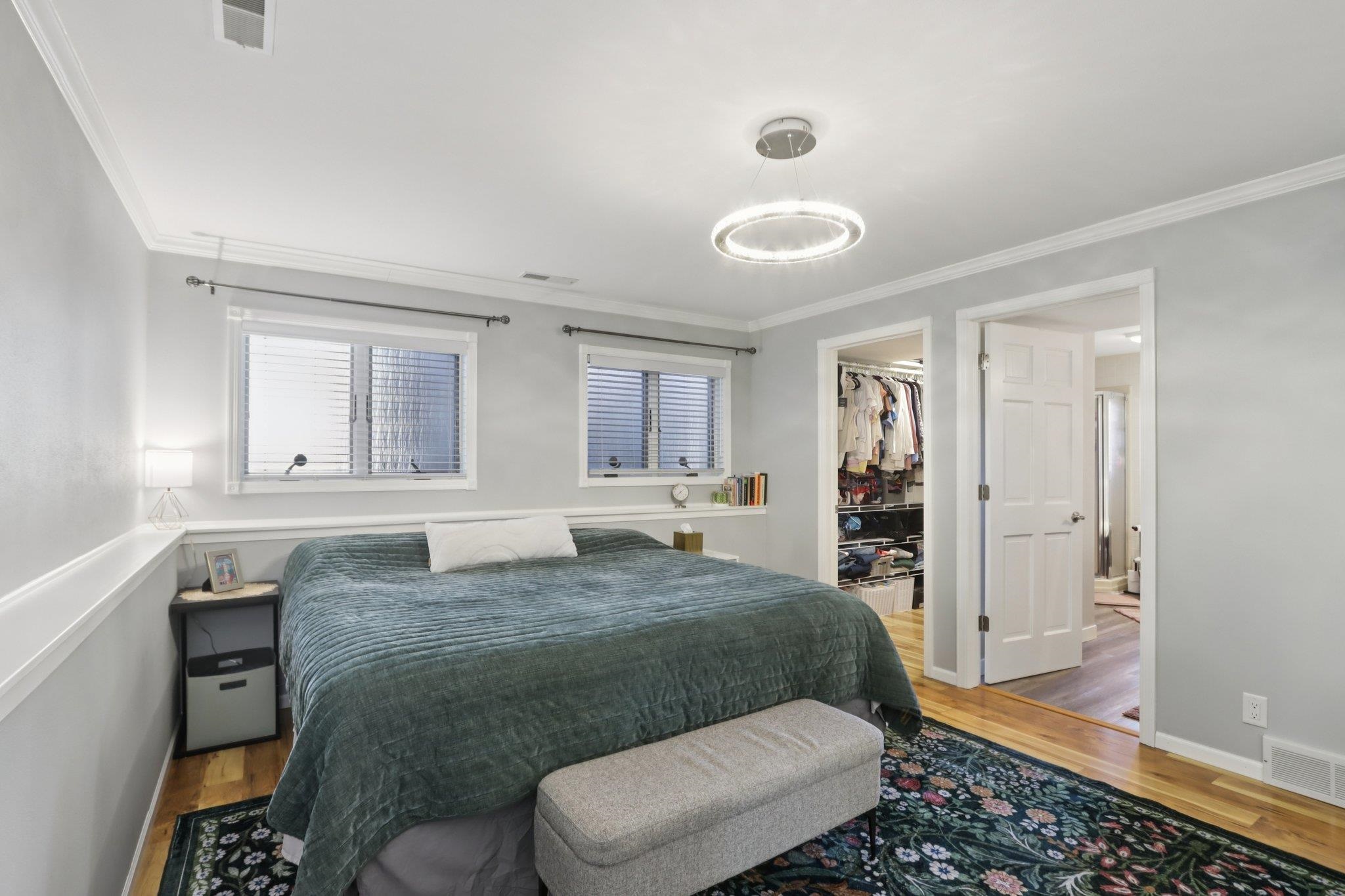 810 N Parkview Street