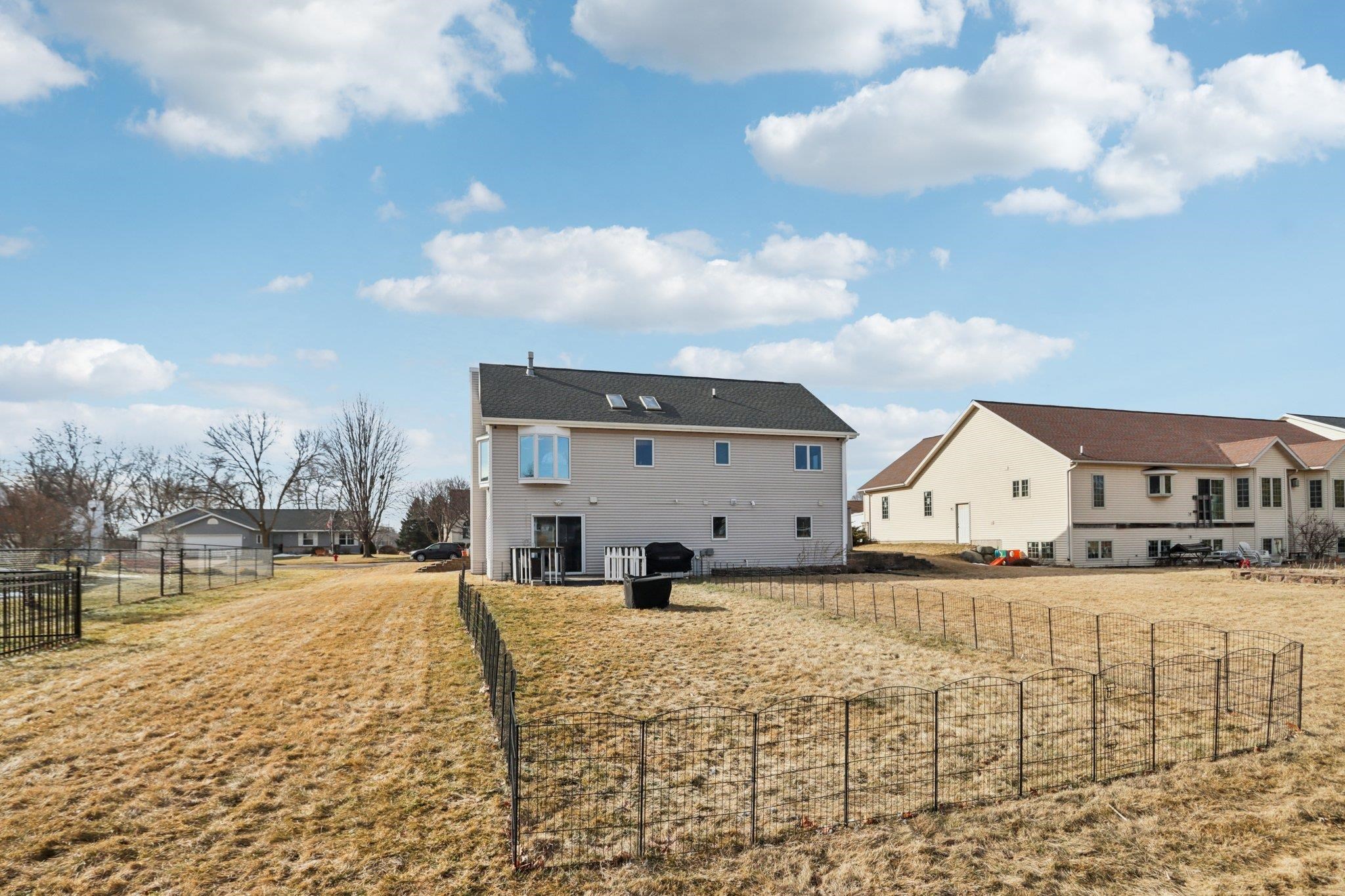 810 N Parkview Street