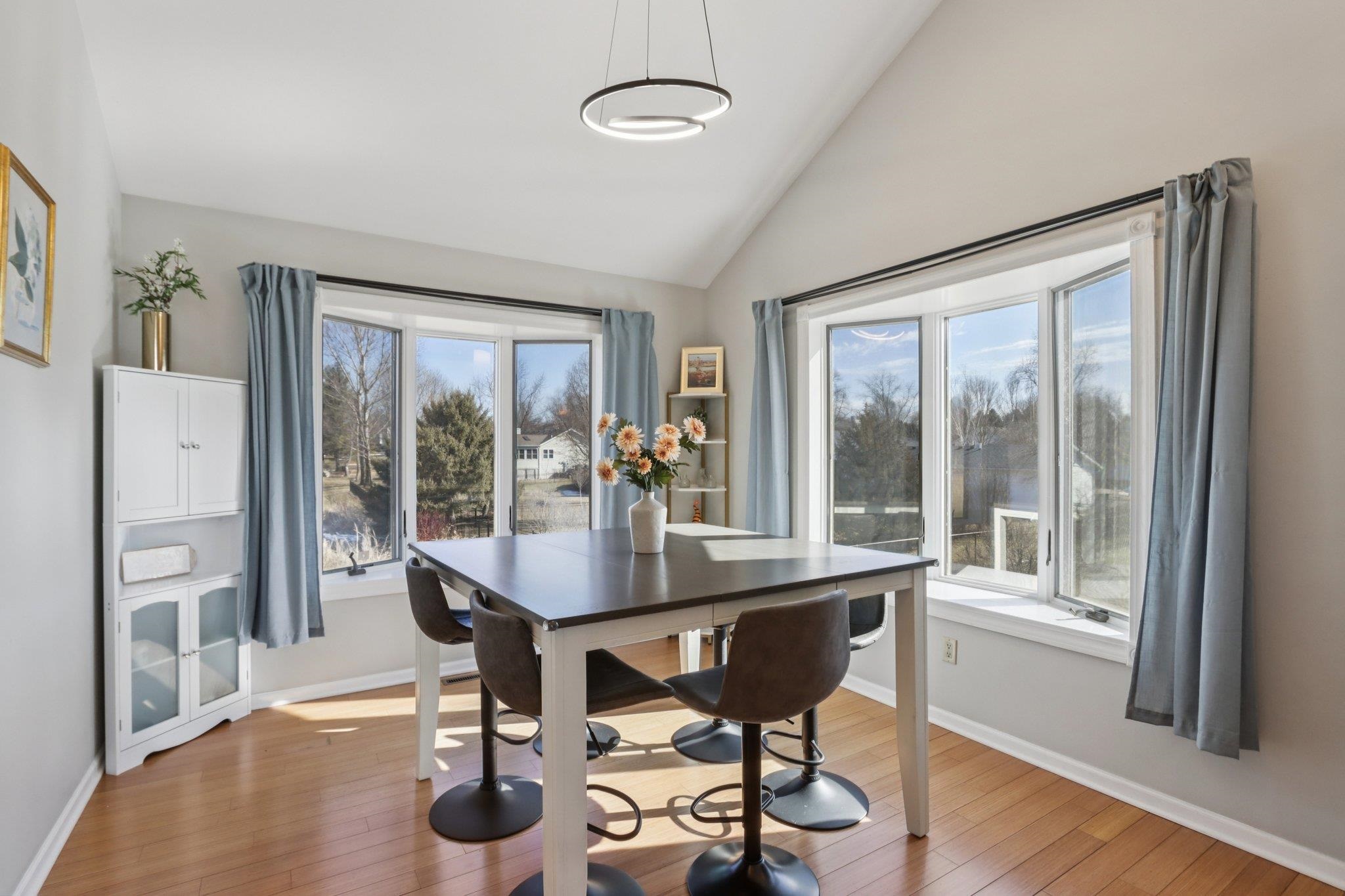 810 N Parkview Street