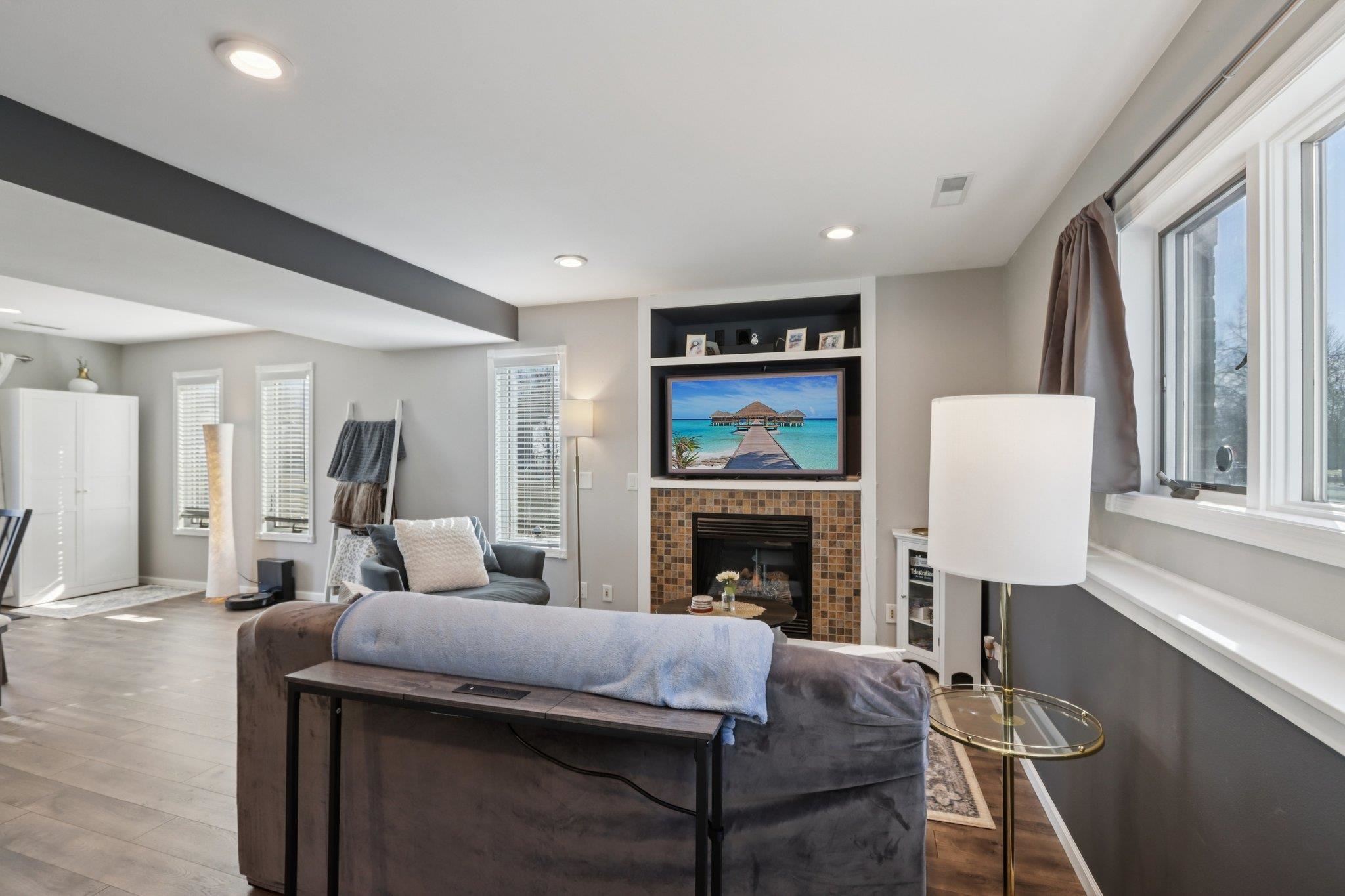 810 N Parkview Street