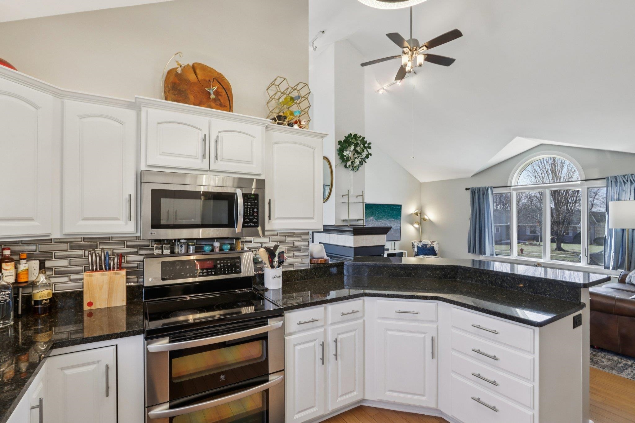 810 N Parkview Street