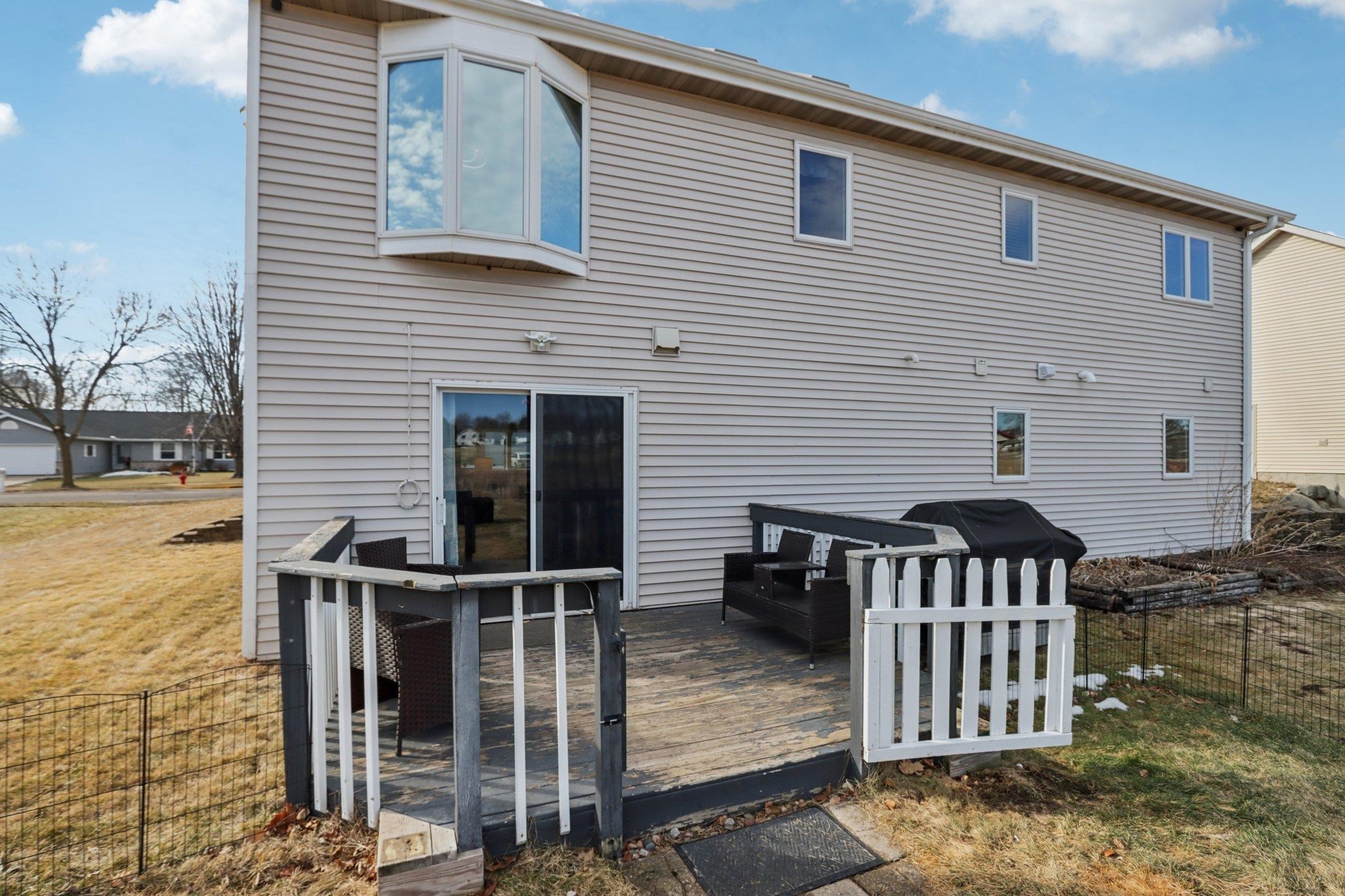 810 N Parkview Street