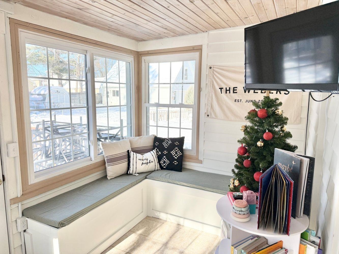 110 N Prairie Street