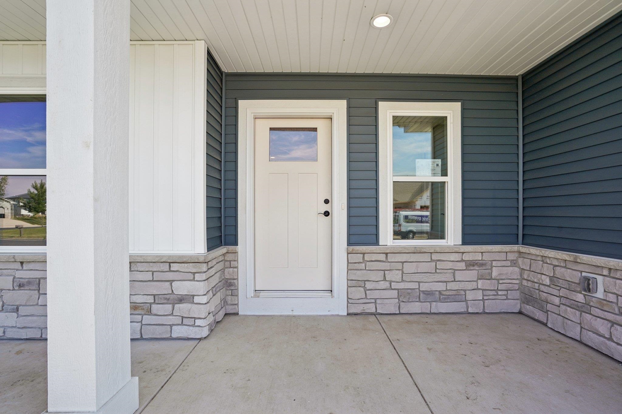 216 Cardinal Lane