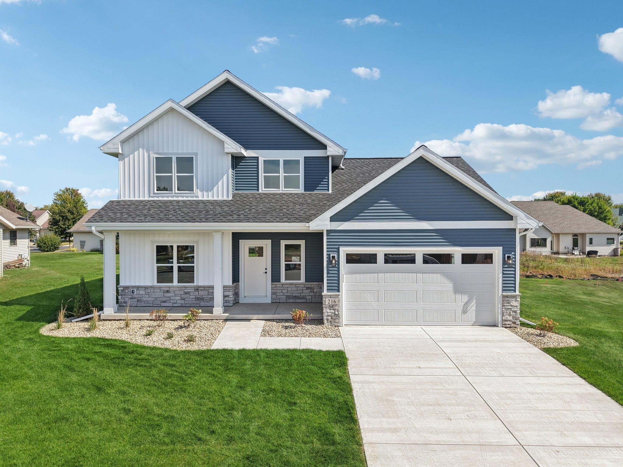 216 Cardinal Lane