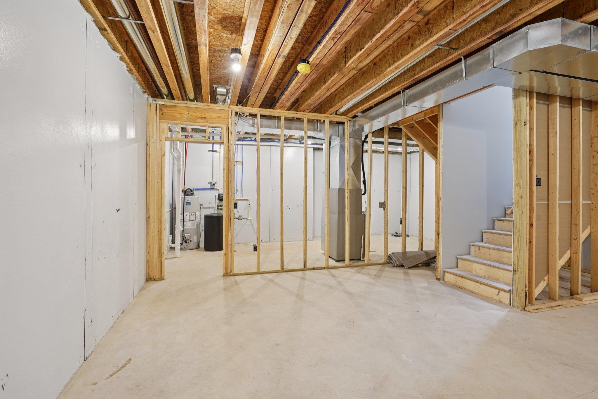 216 Cardinal Lane