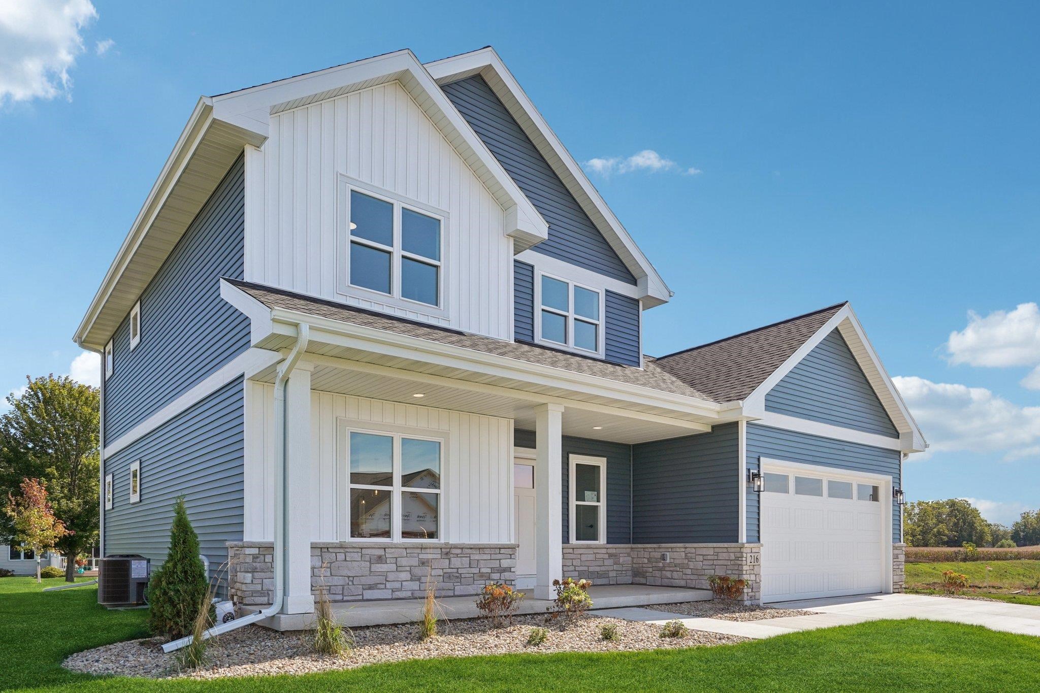 216 Cardinal Lane