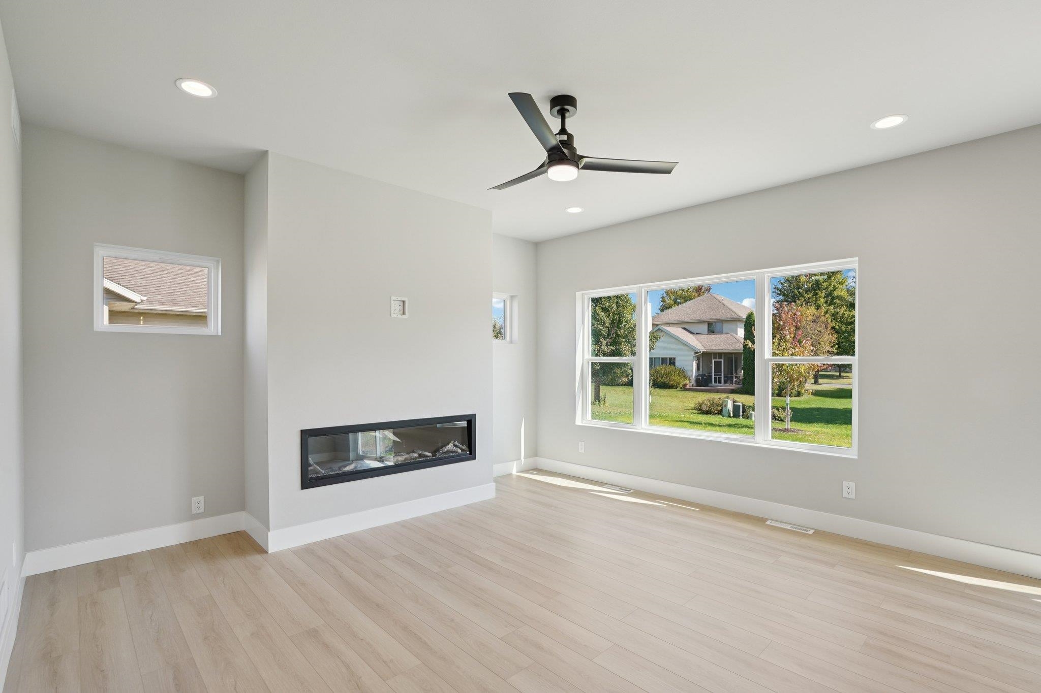 216 Cardinal Lane