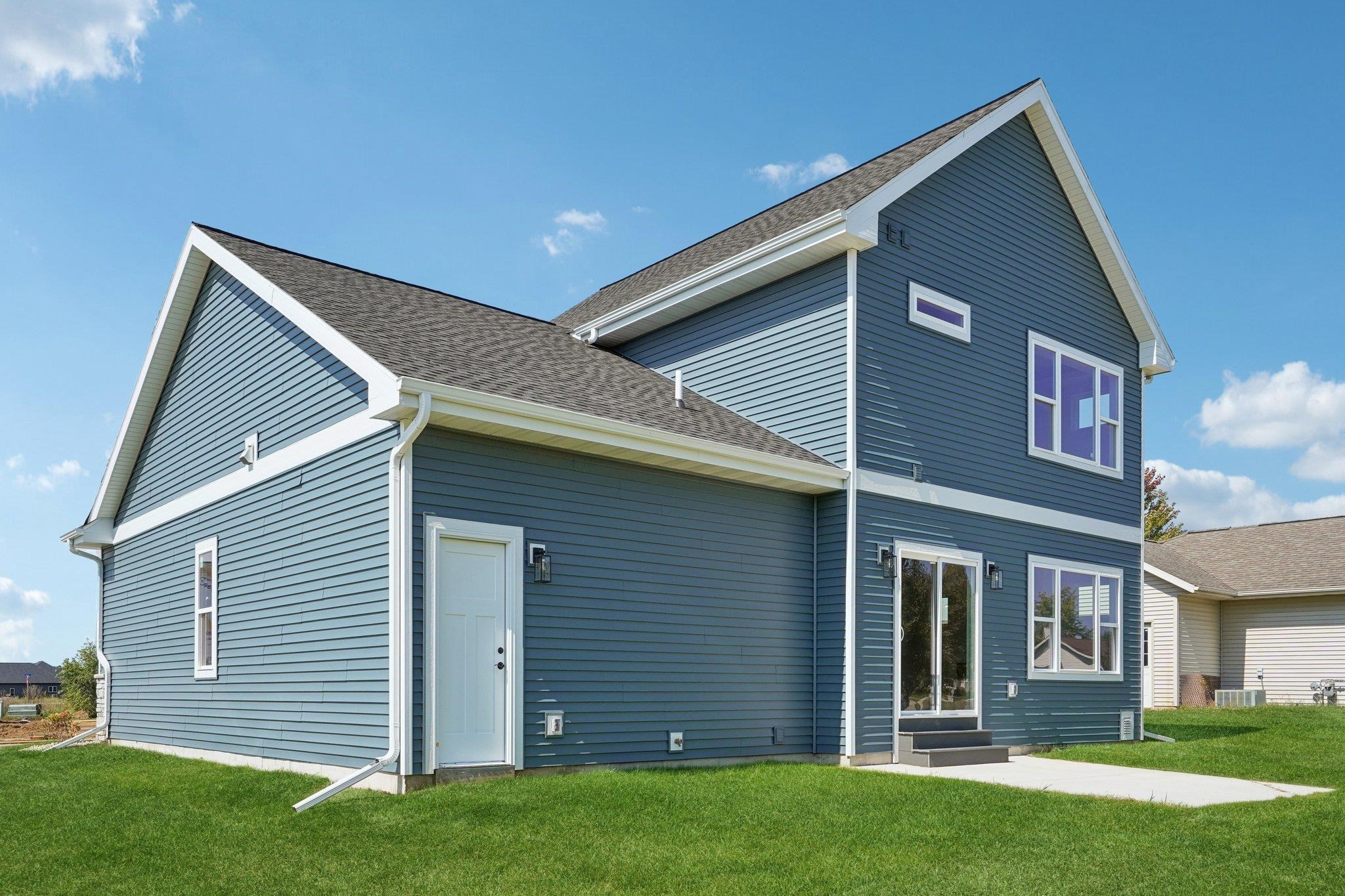 216 Cardinal Lane