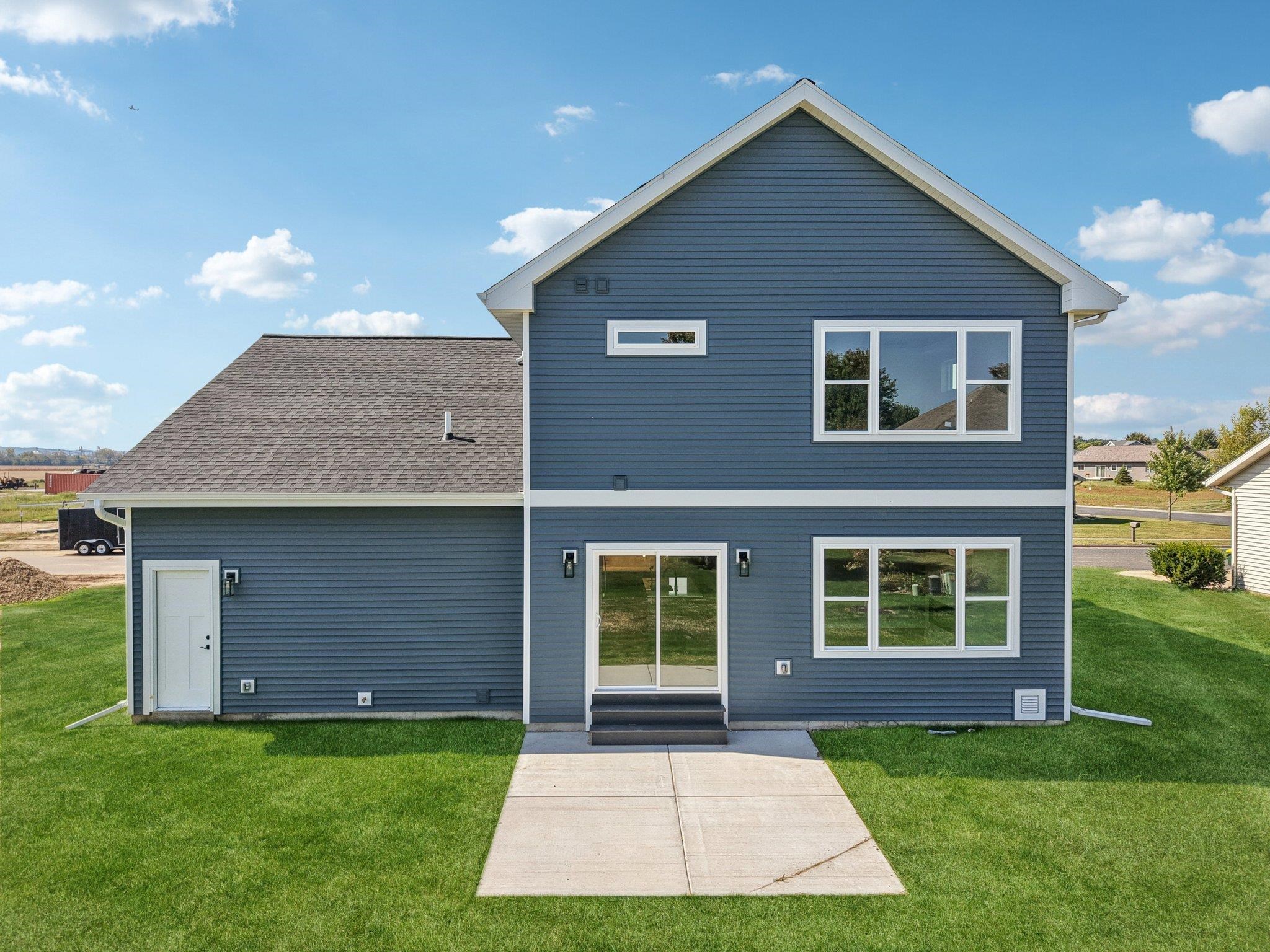 216 Cardinal Lane