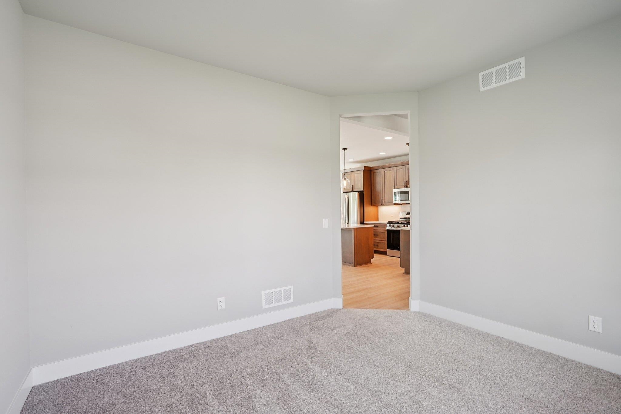 216 Cardinal Lane