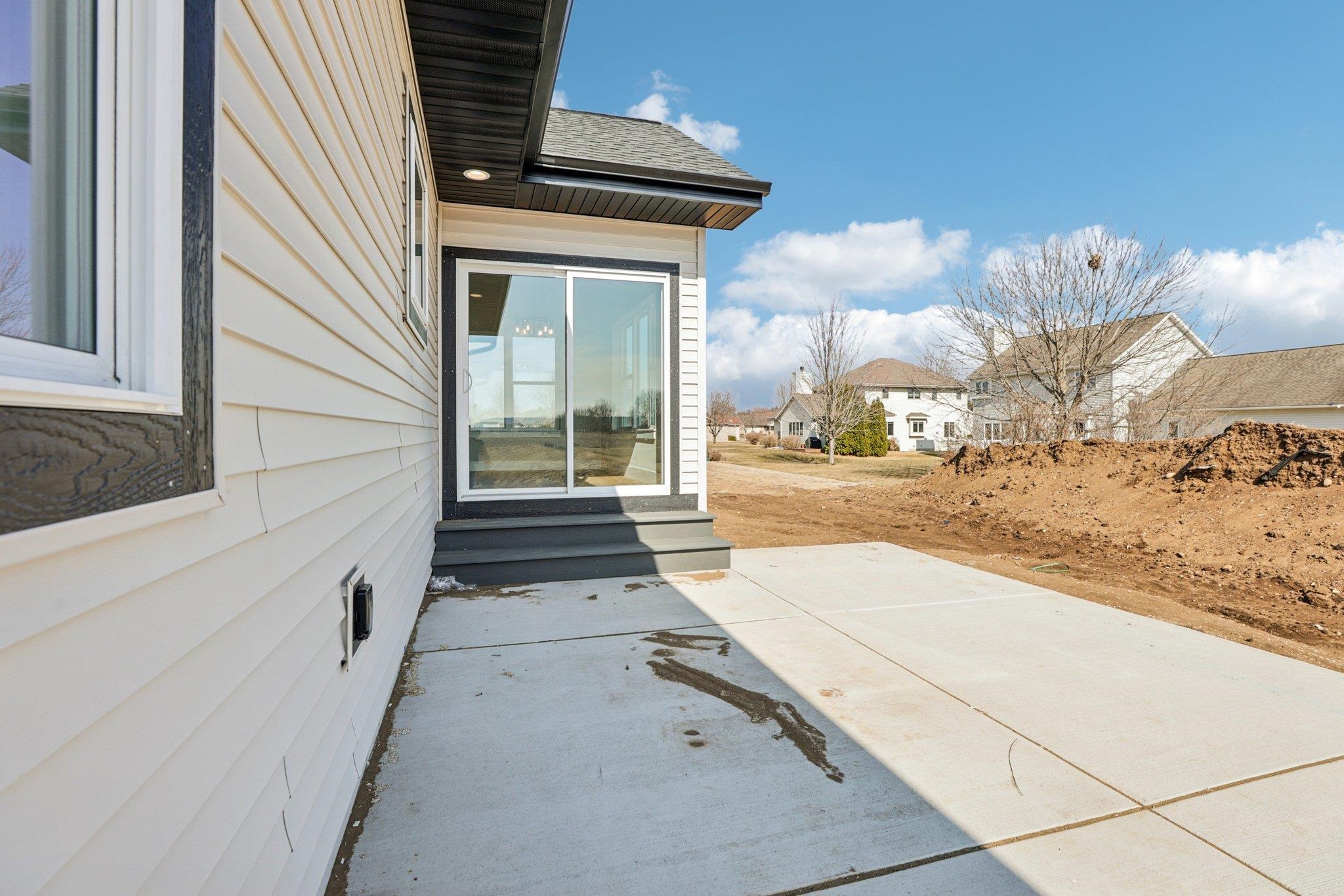 228 Cardinal Lane