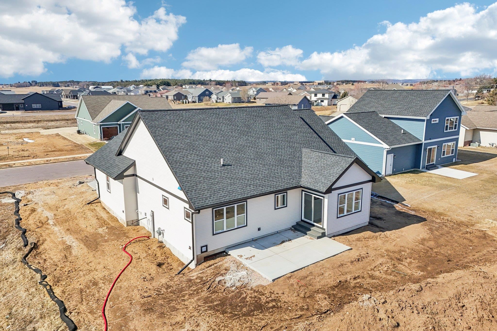 228 Cardinal Lane