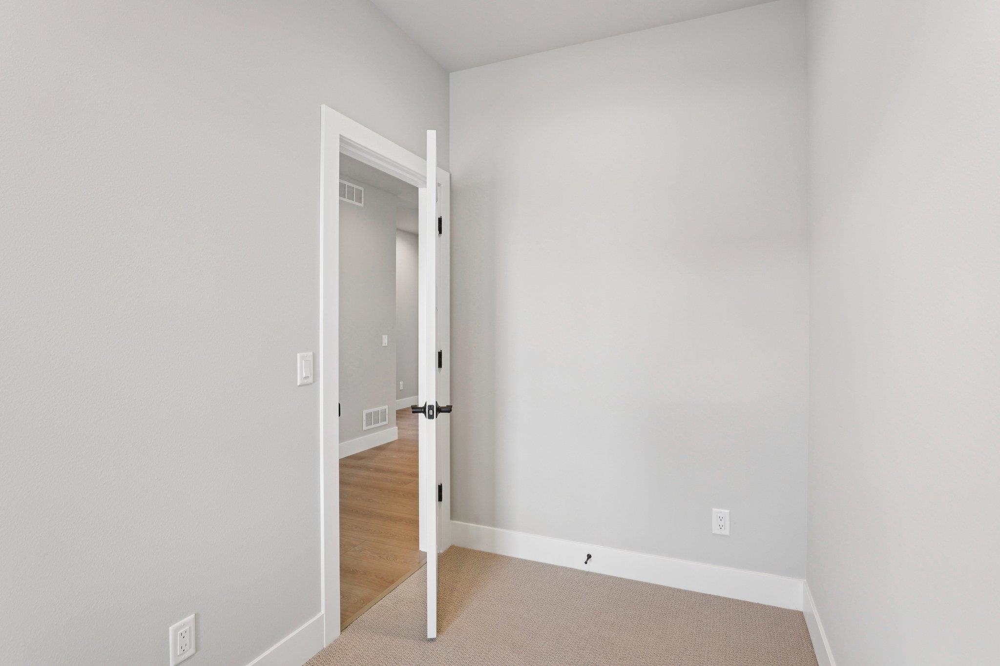 228 Cardinal Lane