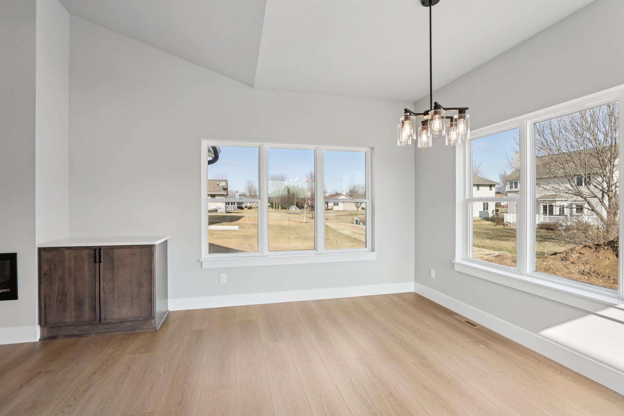 228 Cardinal Lane