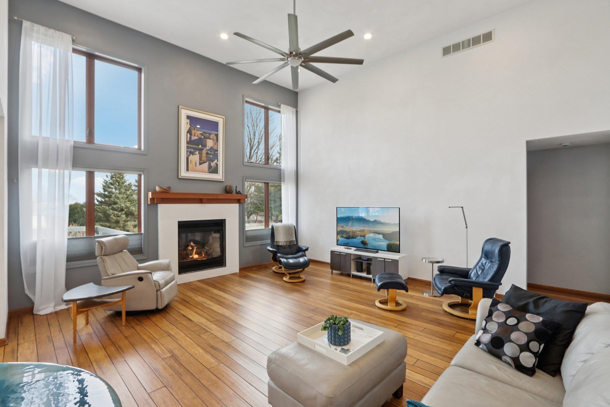 5735 Longford Terrace